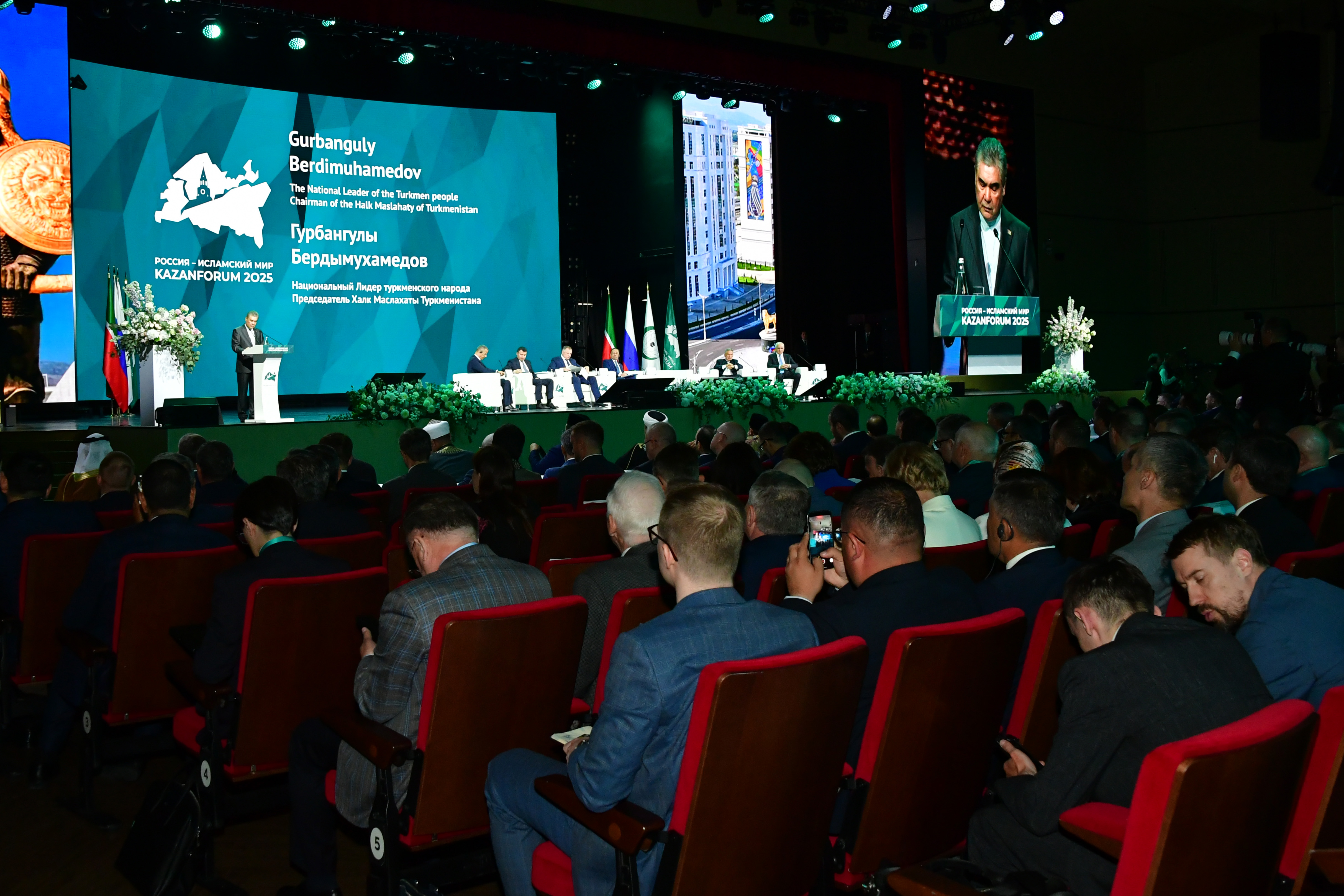 Минниханов: Татарстан — хороший пример планомерной работы России с мусульманскими странами