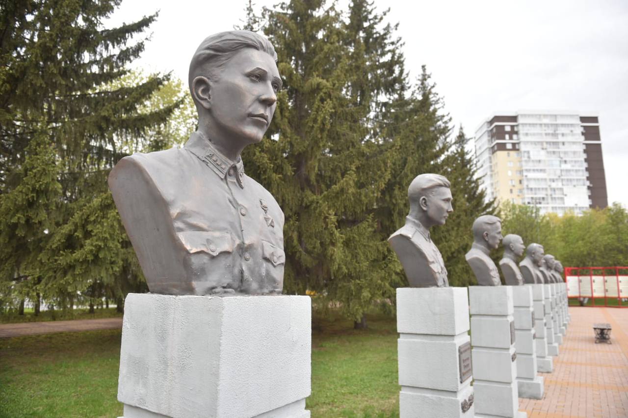 В Челнах планируют установить два бюста Героя России из Татарстана Сергея Чебнёва