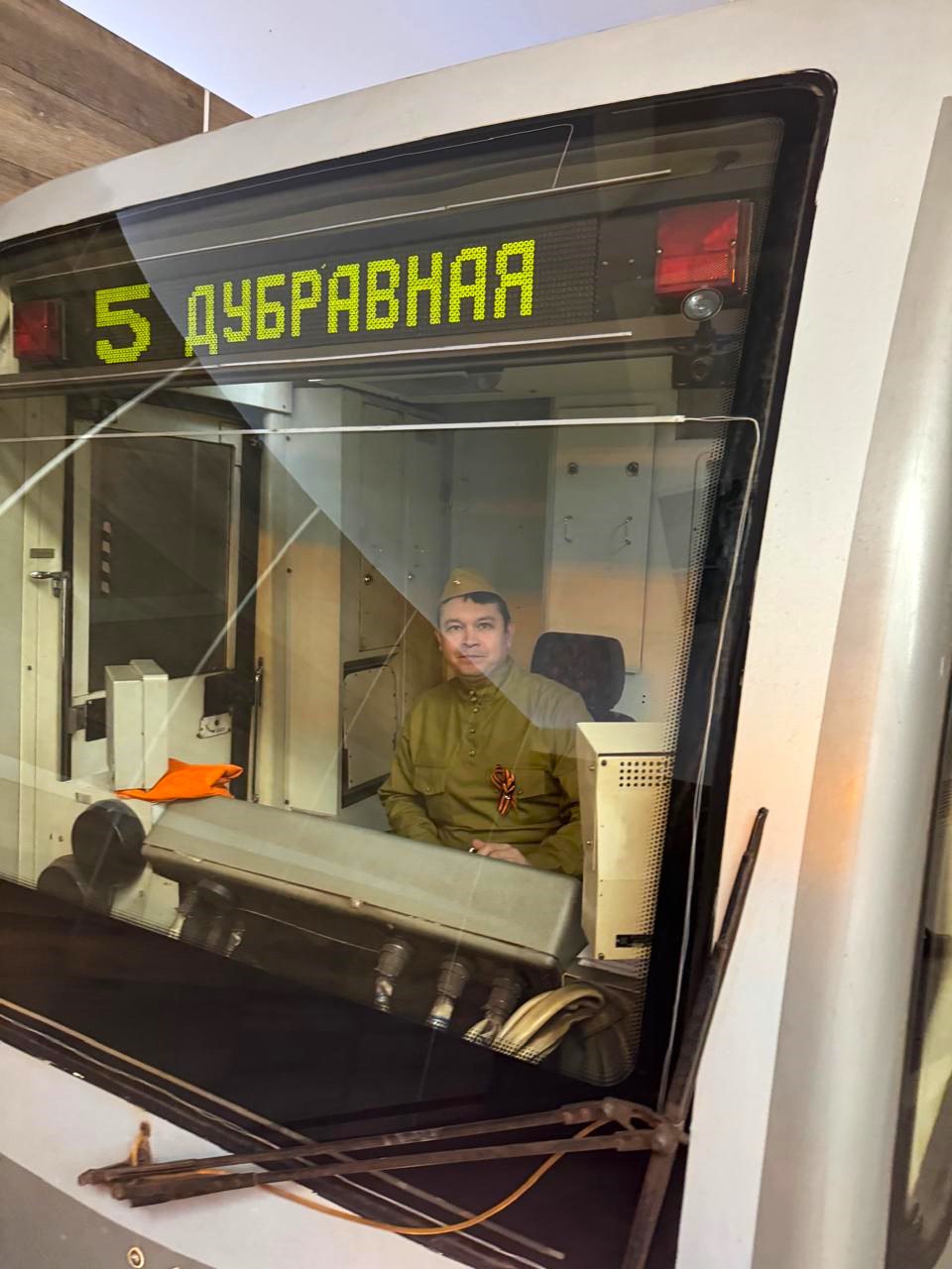 Сотрудники метрополитена Казани переоделись в форму военных лет