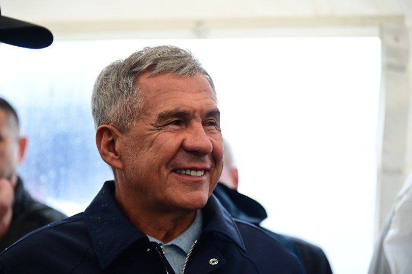 Минниханов встретился с аграриями и активом Тукаевского района