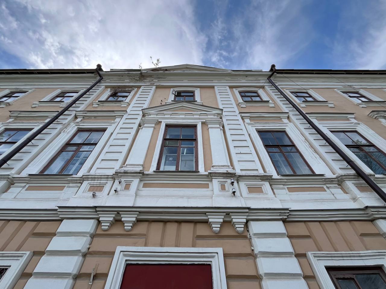 Здание бывшего госбанка в Казани ожидает реставрация