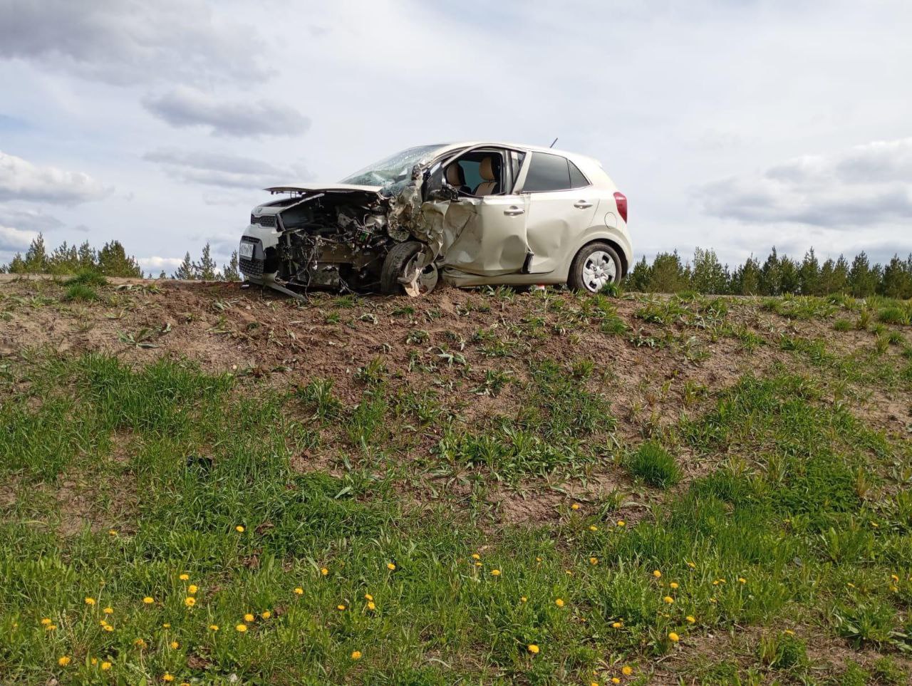 29-летний мотоциклист погиб, влетев во встречную иномарку в Кукморском районе
