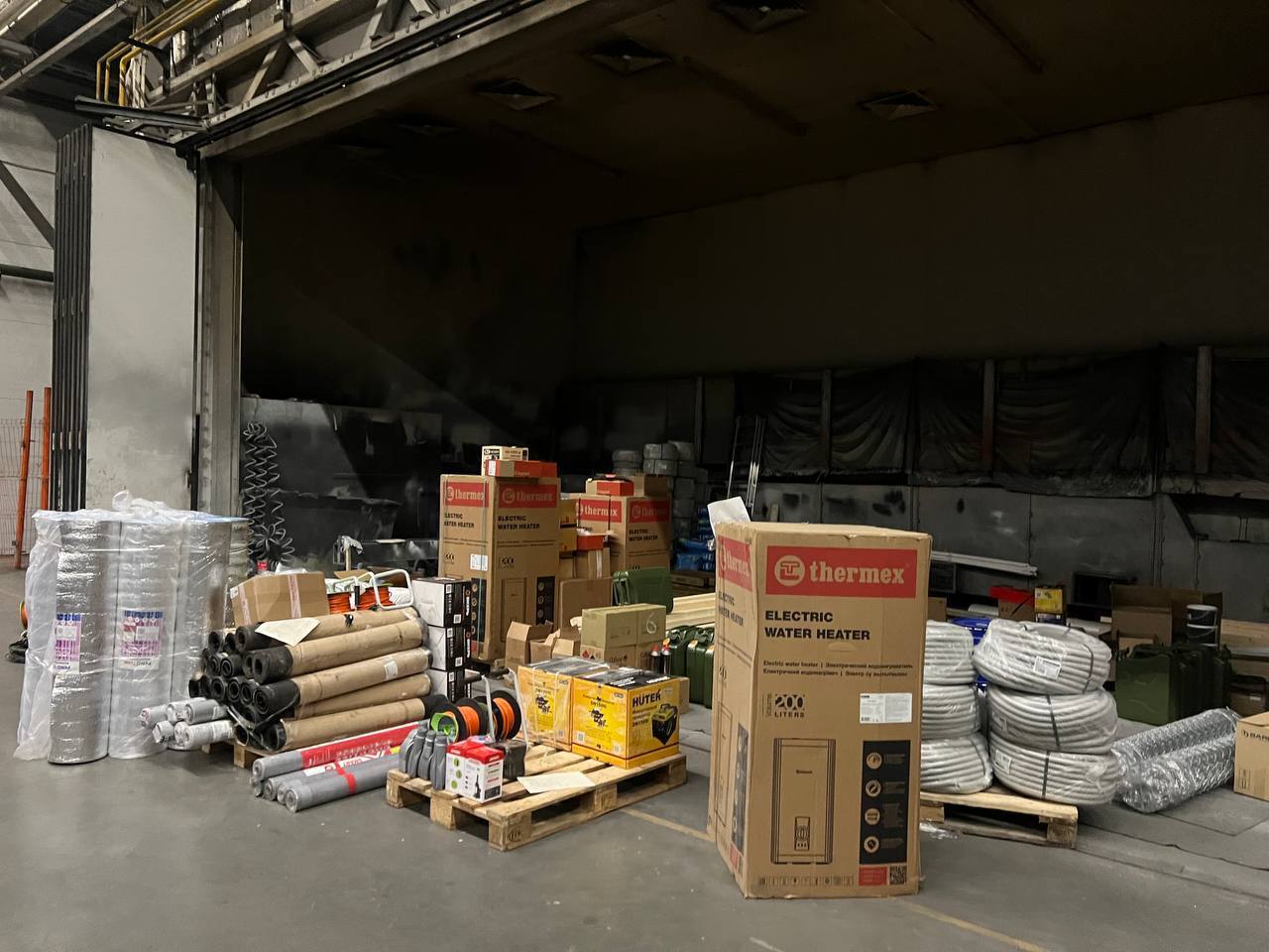 Глава Лаишевского района передал гуманитарный груз бойцам СВО