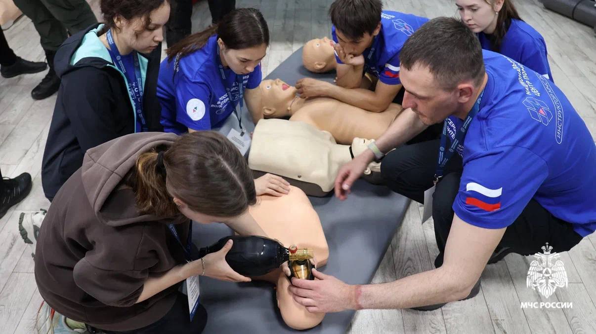 Волонтеры из Татарстана обучаются поиску пропавших на учениях в Тюмени