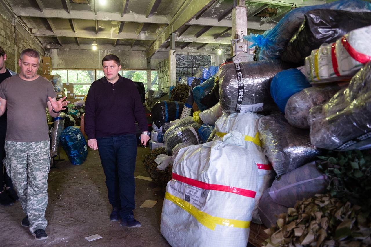 Жители Нижнекамского района отправили еще 22 тонны гуманитарного груза на СВО