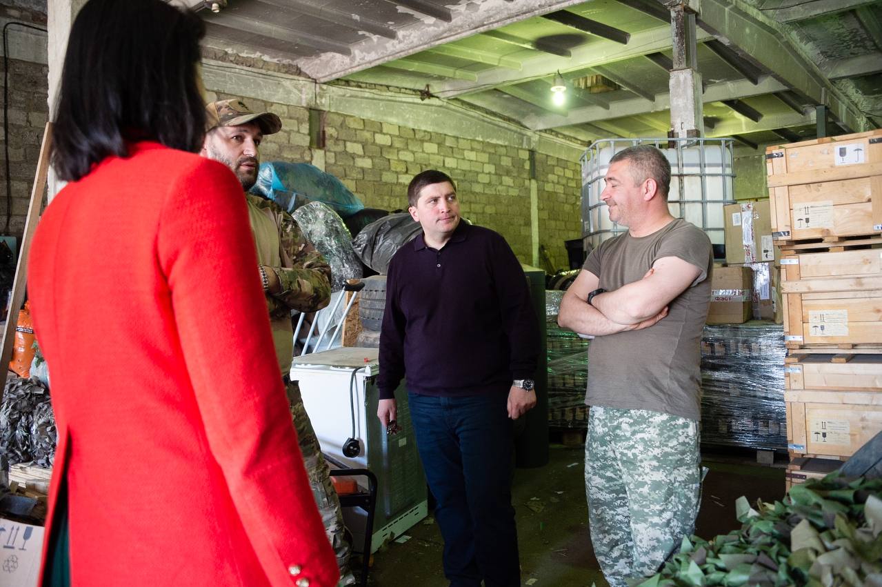 Жители Нижнекамского района отправили еще 22 тонны гуманитарного груза на СВО