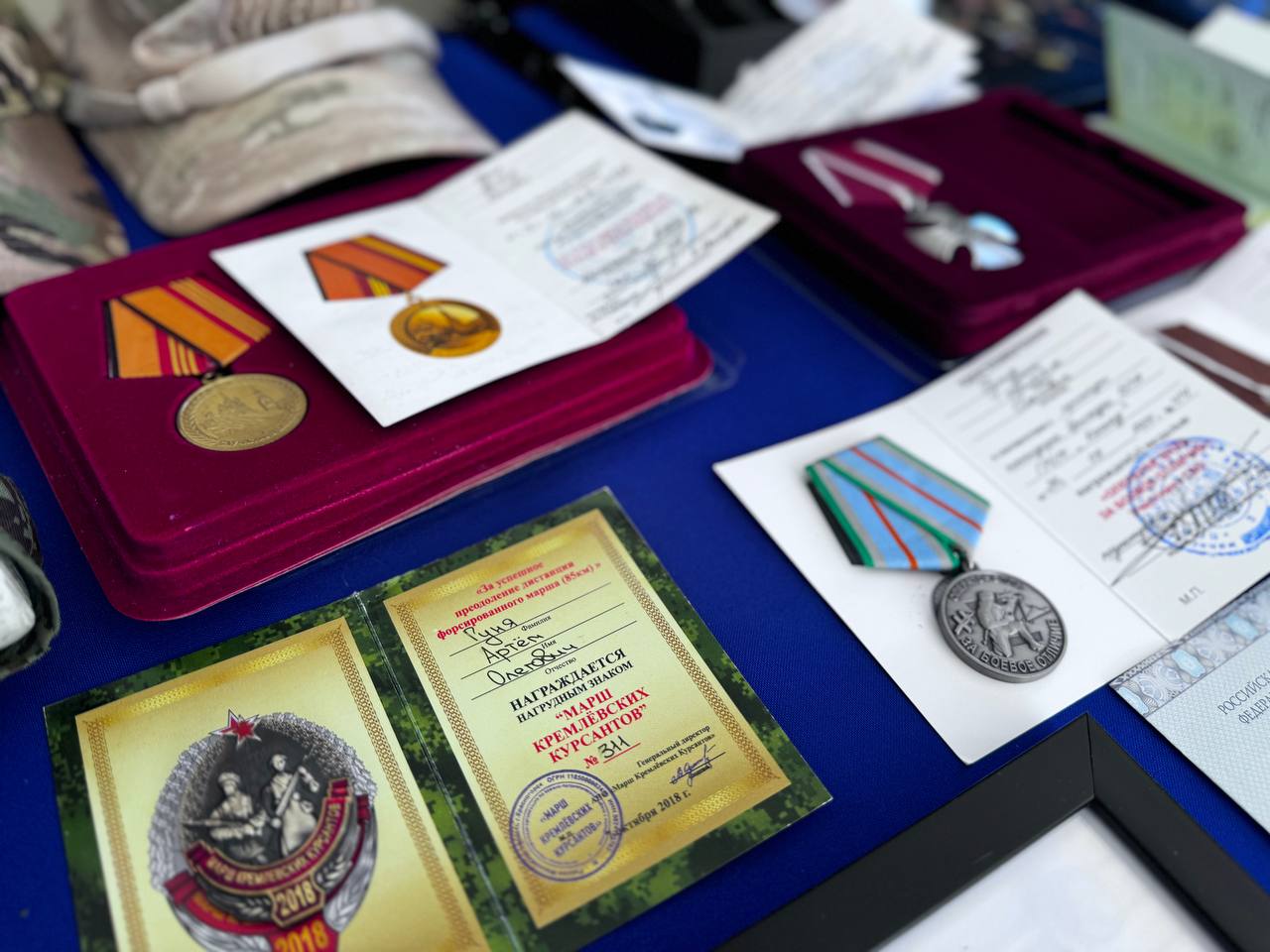 На школе Мамадыша установили мемориальные доски в честь бойцов СВО