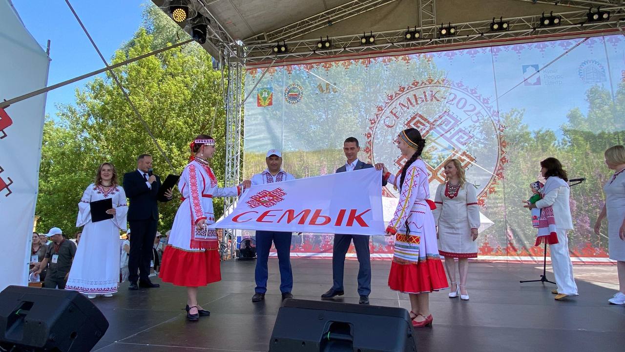 В Кукморском районе с размахом отметили марийский праздник Семык — фото