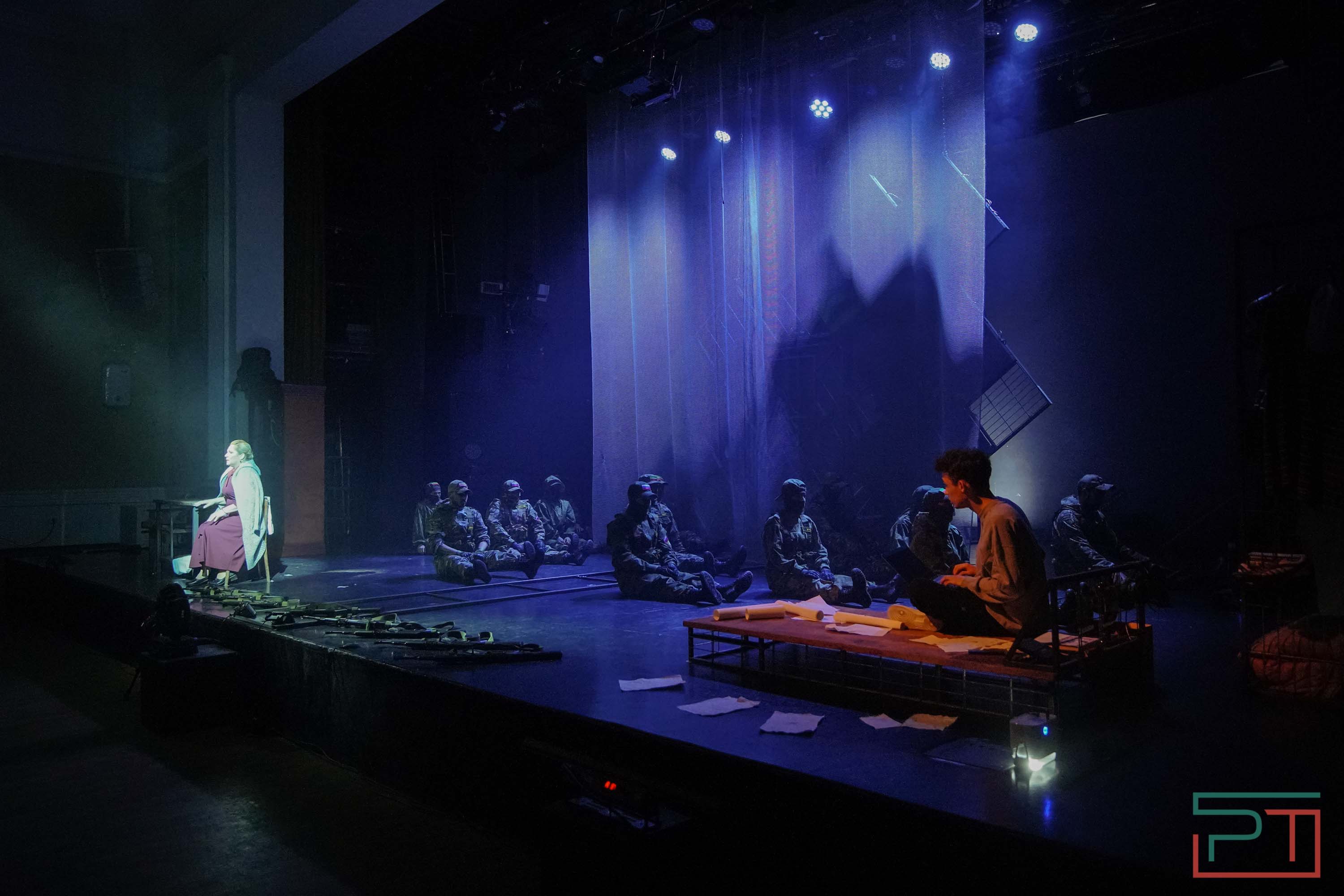 Пресс-показ спектакля «Позывной Татарин»