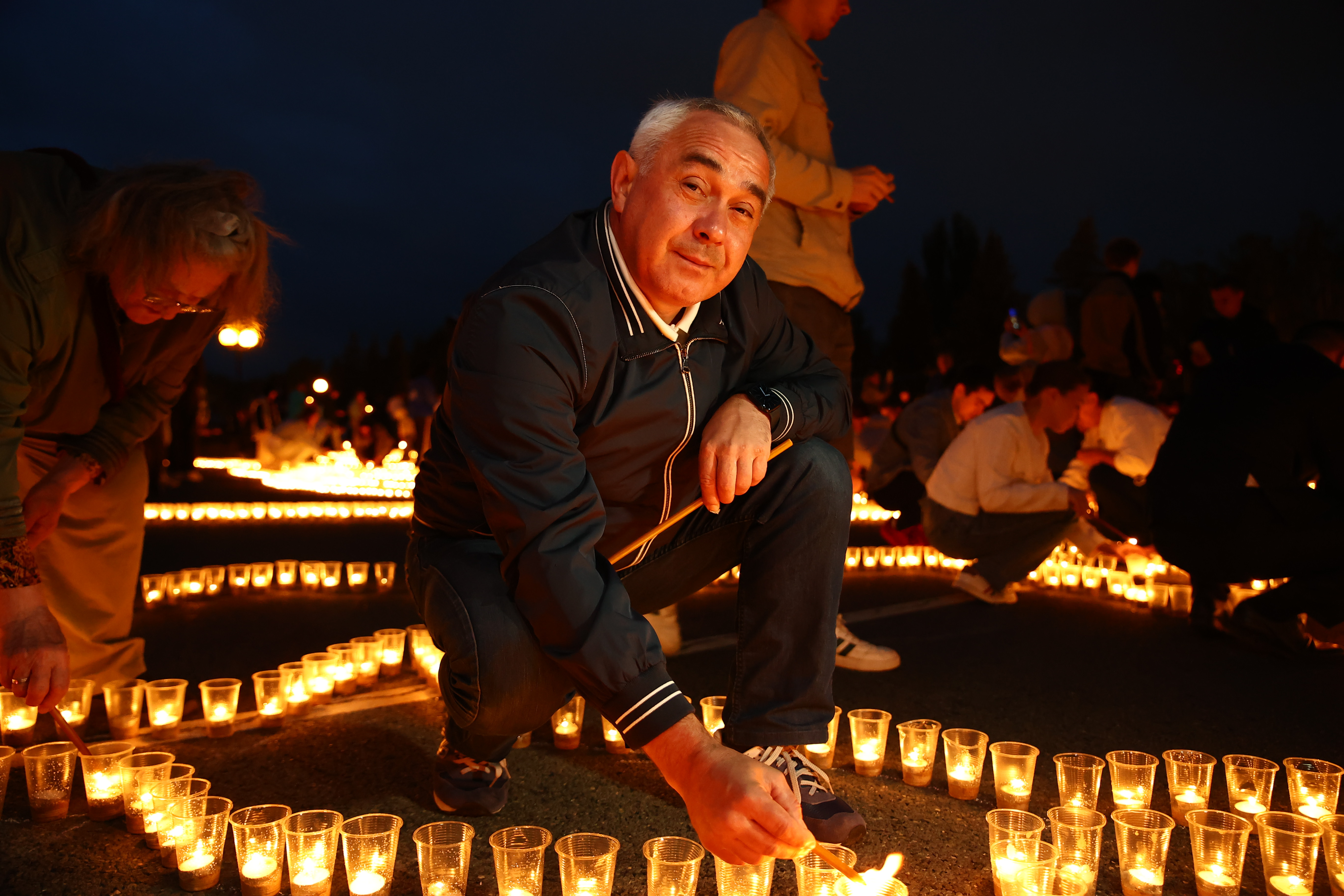 В Казани в преддверии Дня памяти и скорби выложили портрет Мусы Джалиля из 40 тыс. свечей