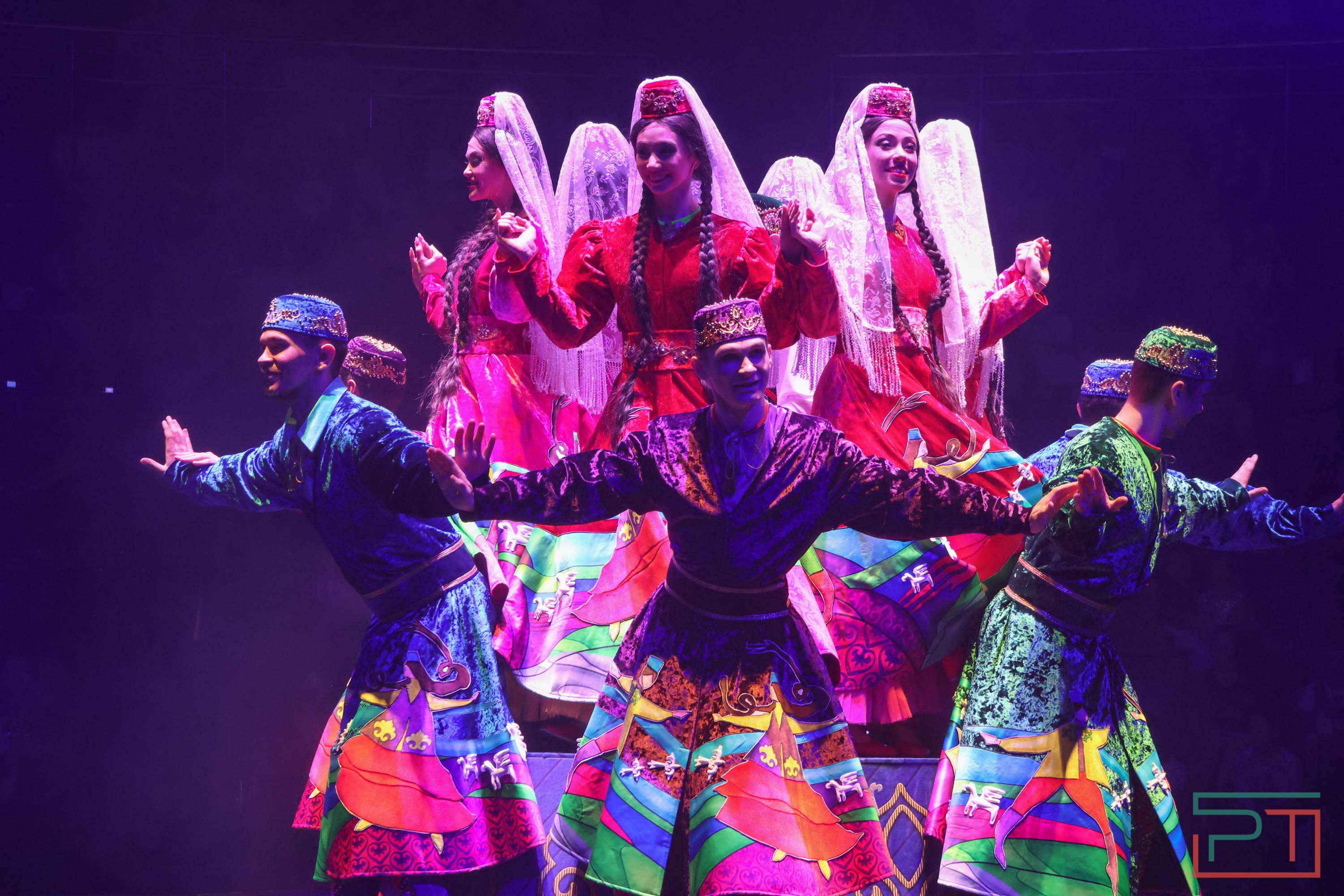 Премьера спектакля «Мирас»