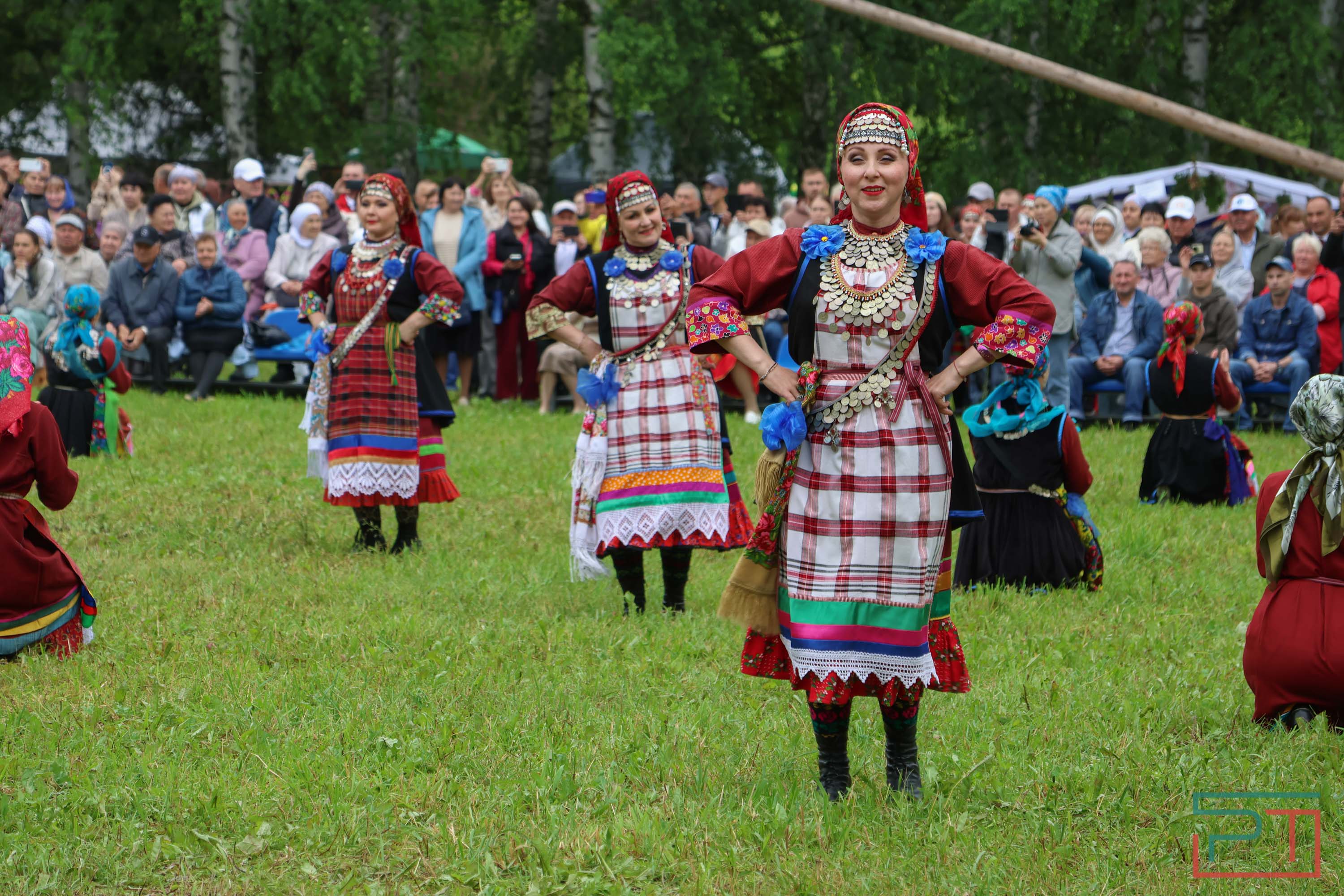 Удмуртский праздник «Гырон быдтон»