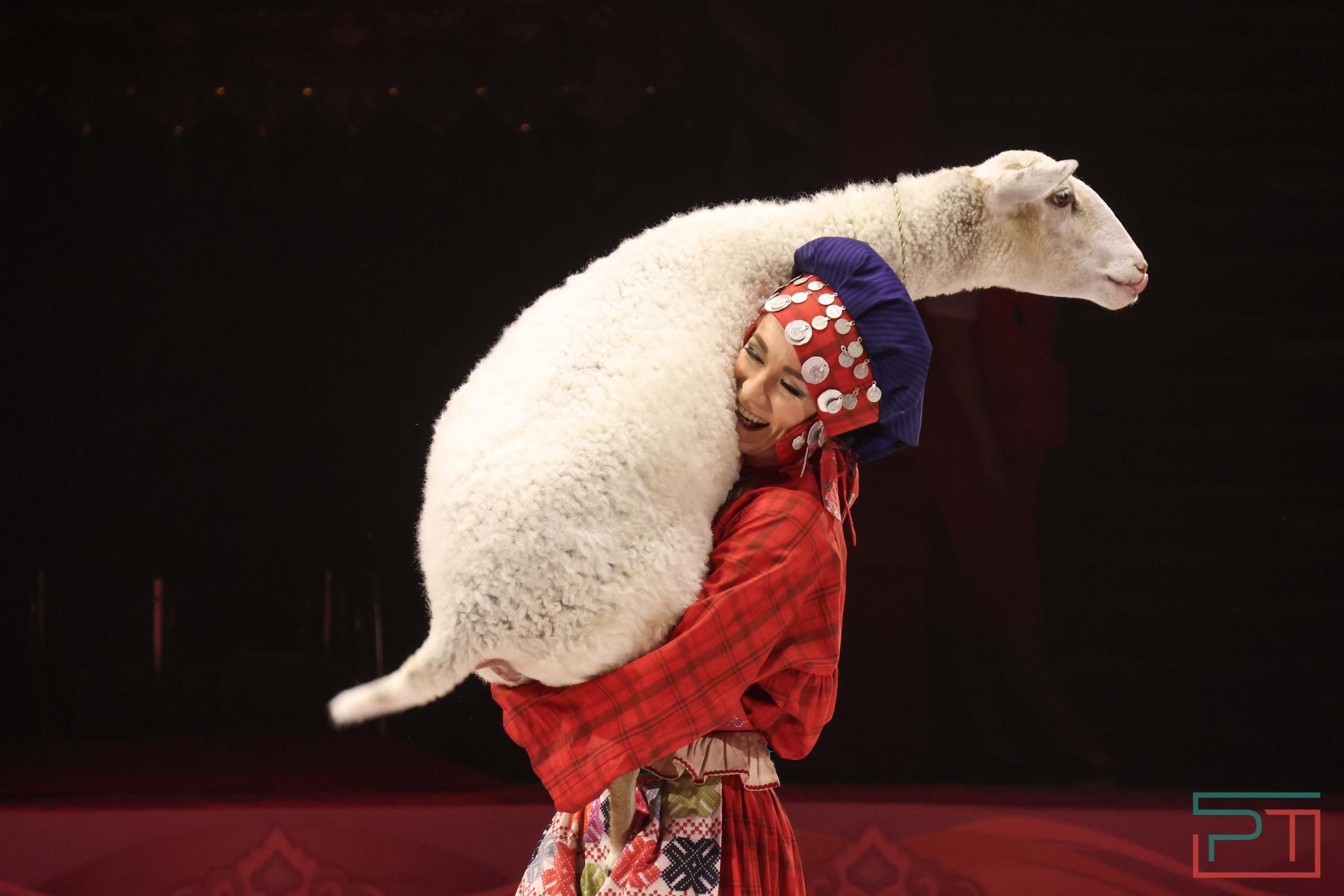 Премьера спектакля «Мирас»