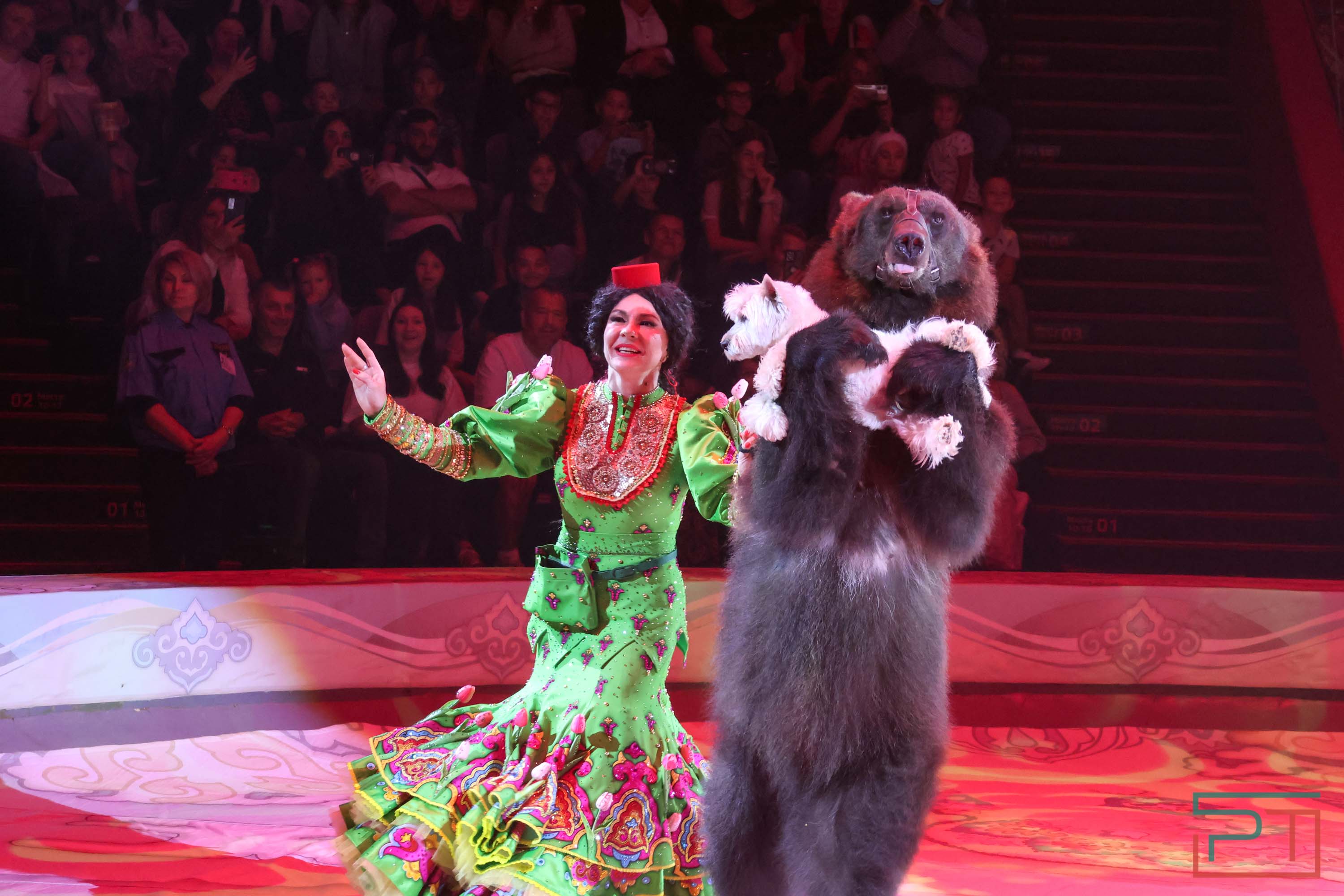 Премьера спектакля «Мирас»