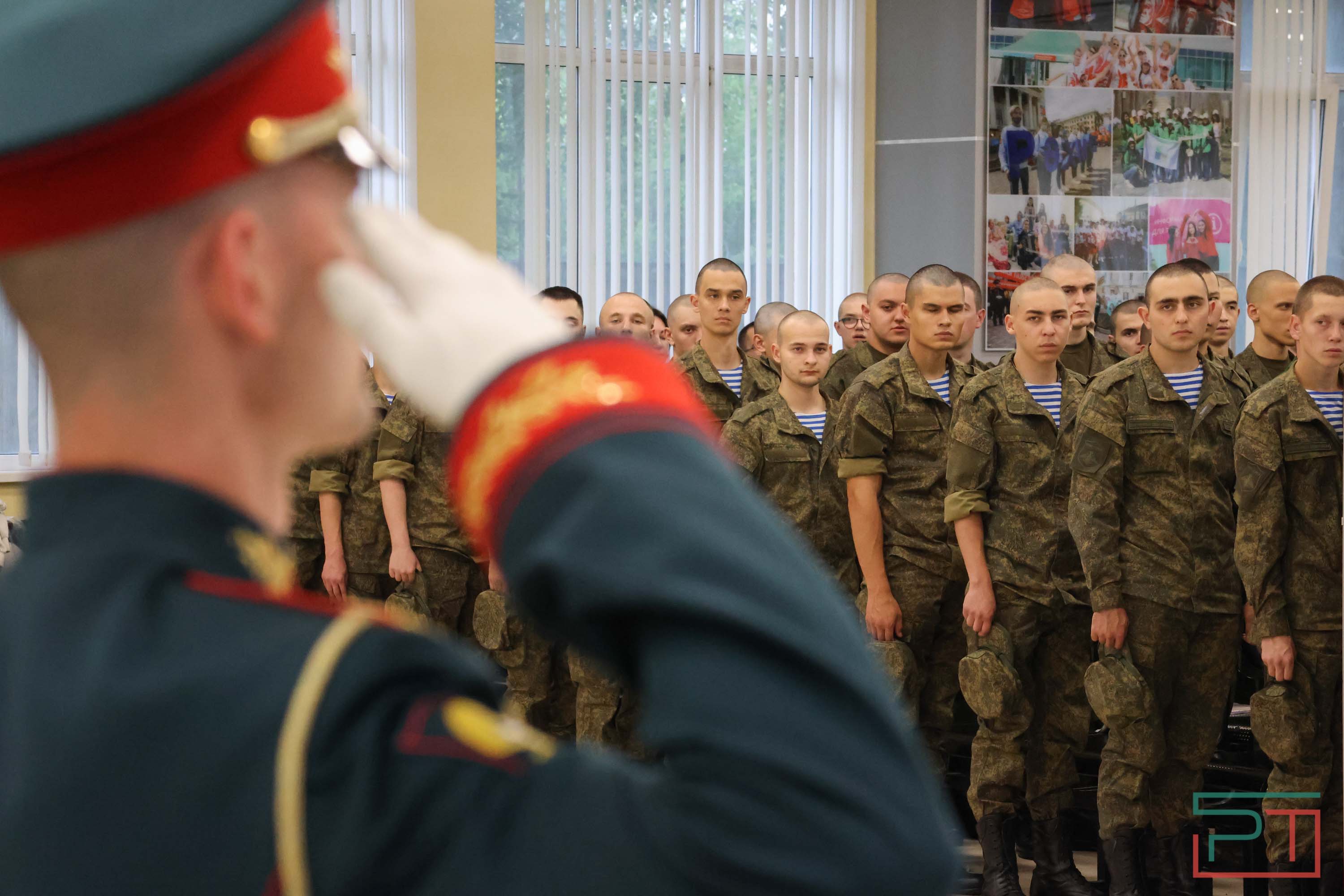 Концерт, посвященный отправке воинского эшелона
