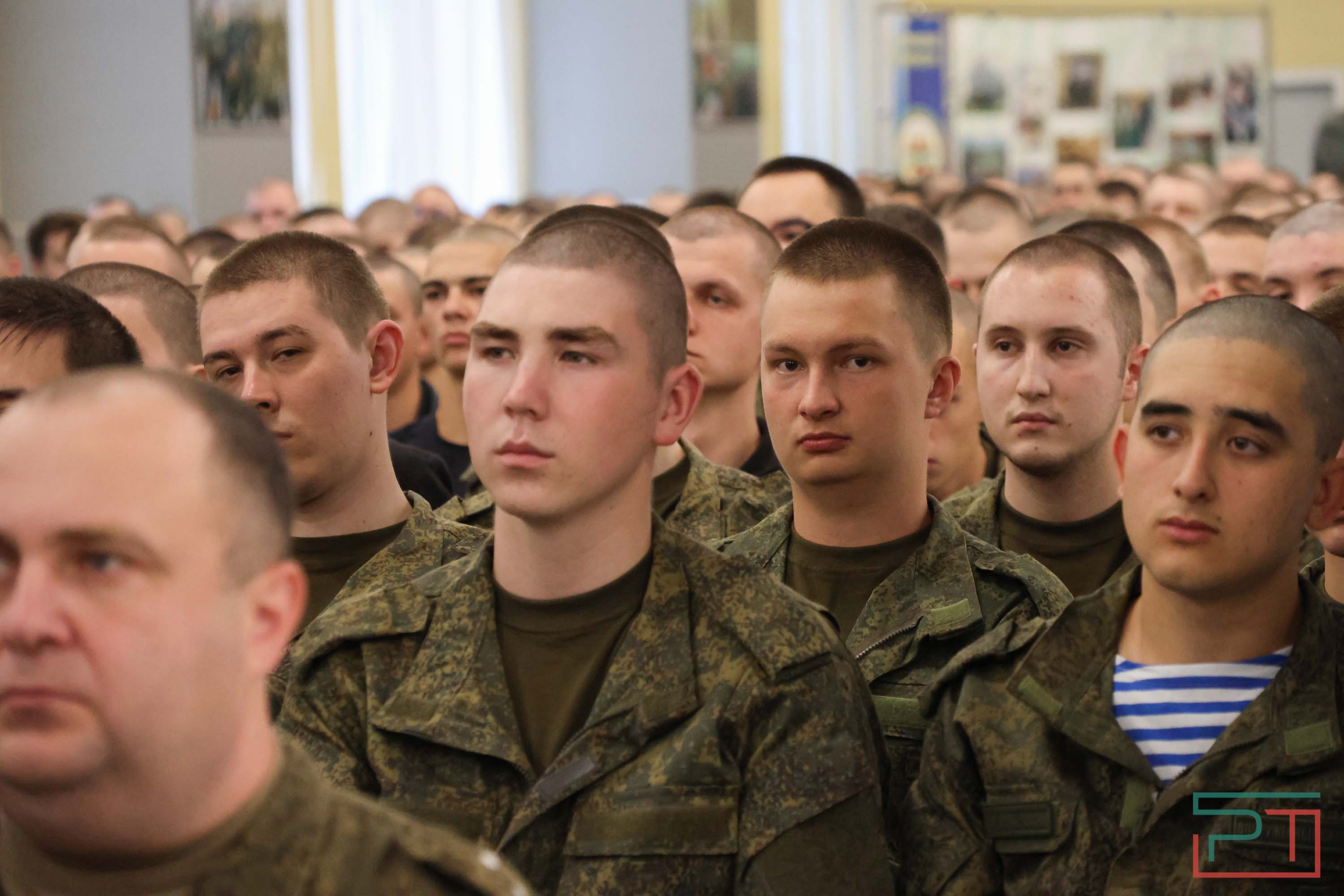 Концерт, посвященный отправке воинского эшелона