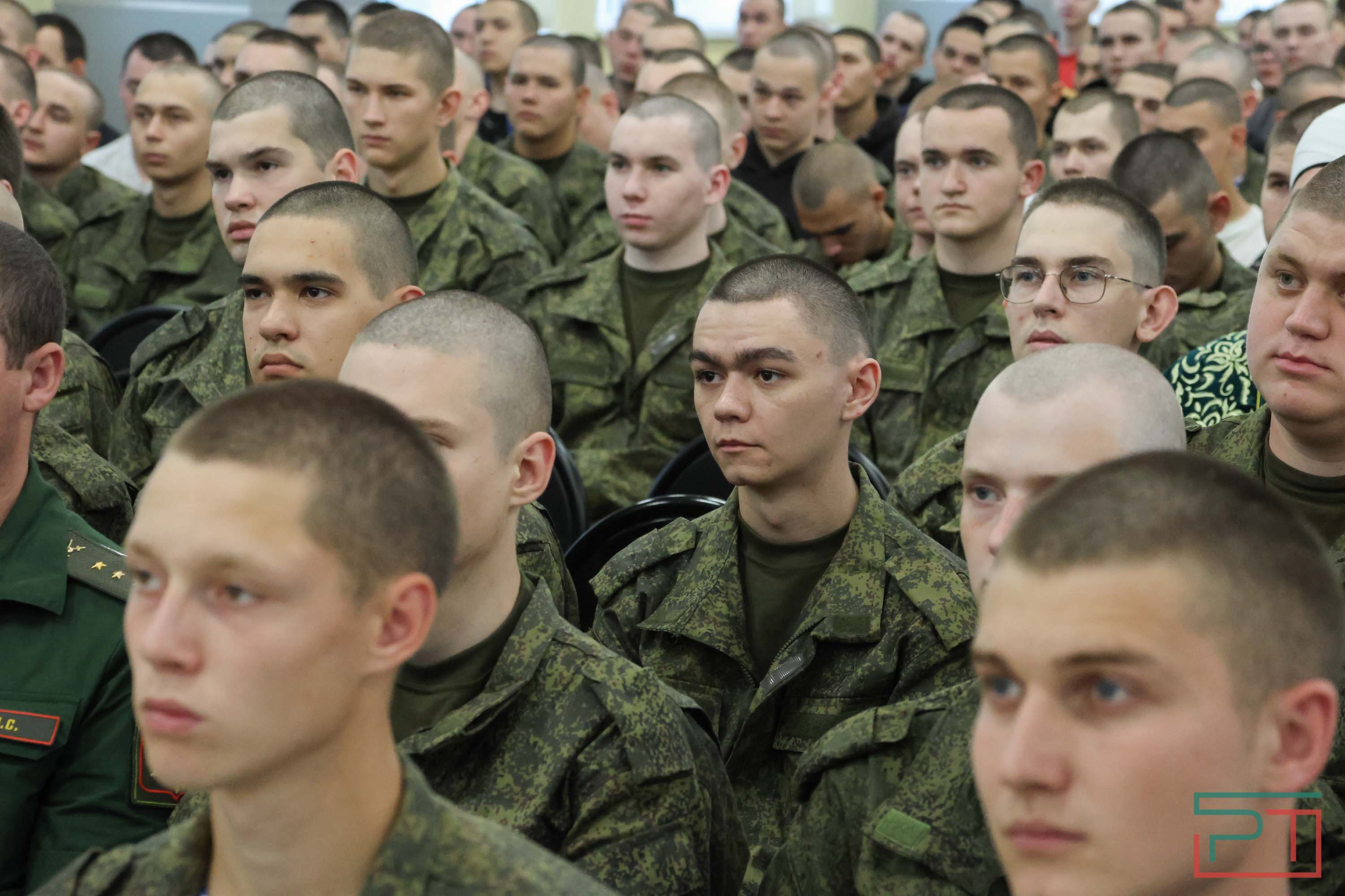 Концерт, посвященный отправке воинского эшелона