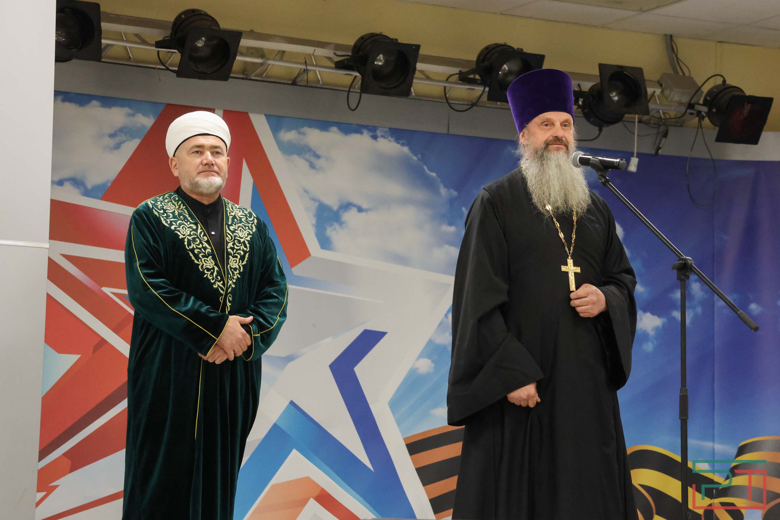 Концерт, посвященный отправке воинского эшелона