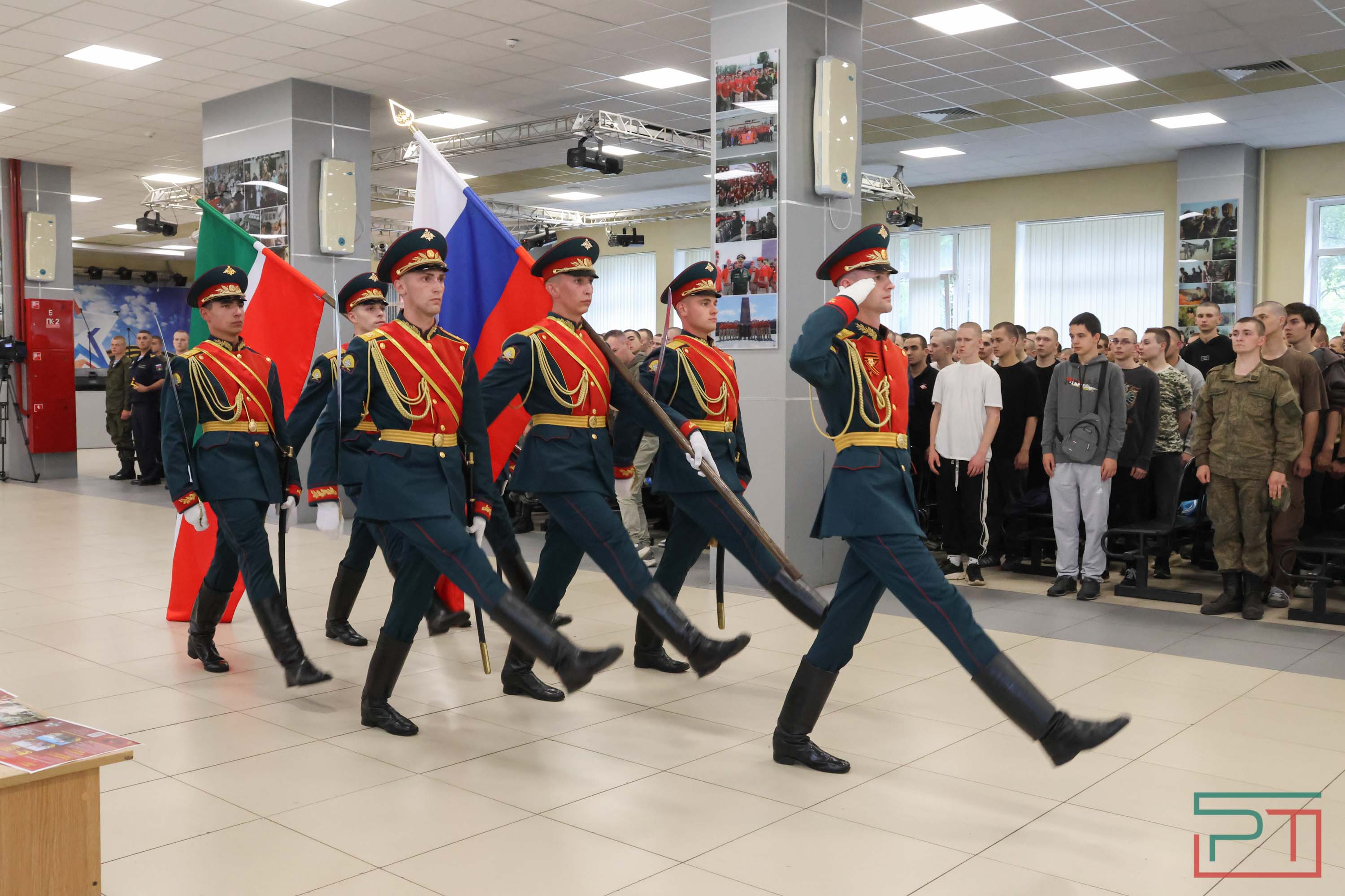 Концерт, посвященный отправке воинского эшелона
