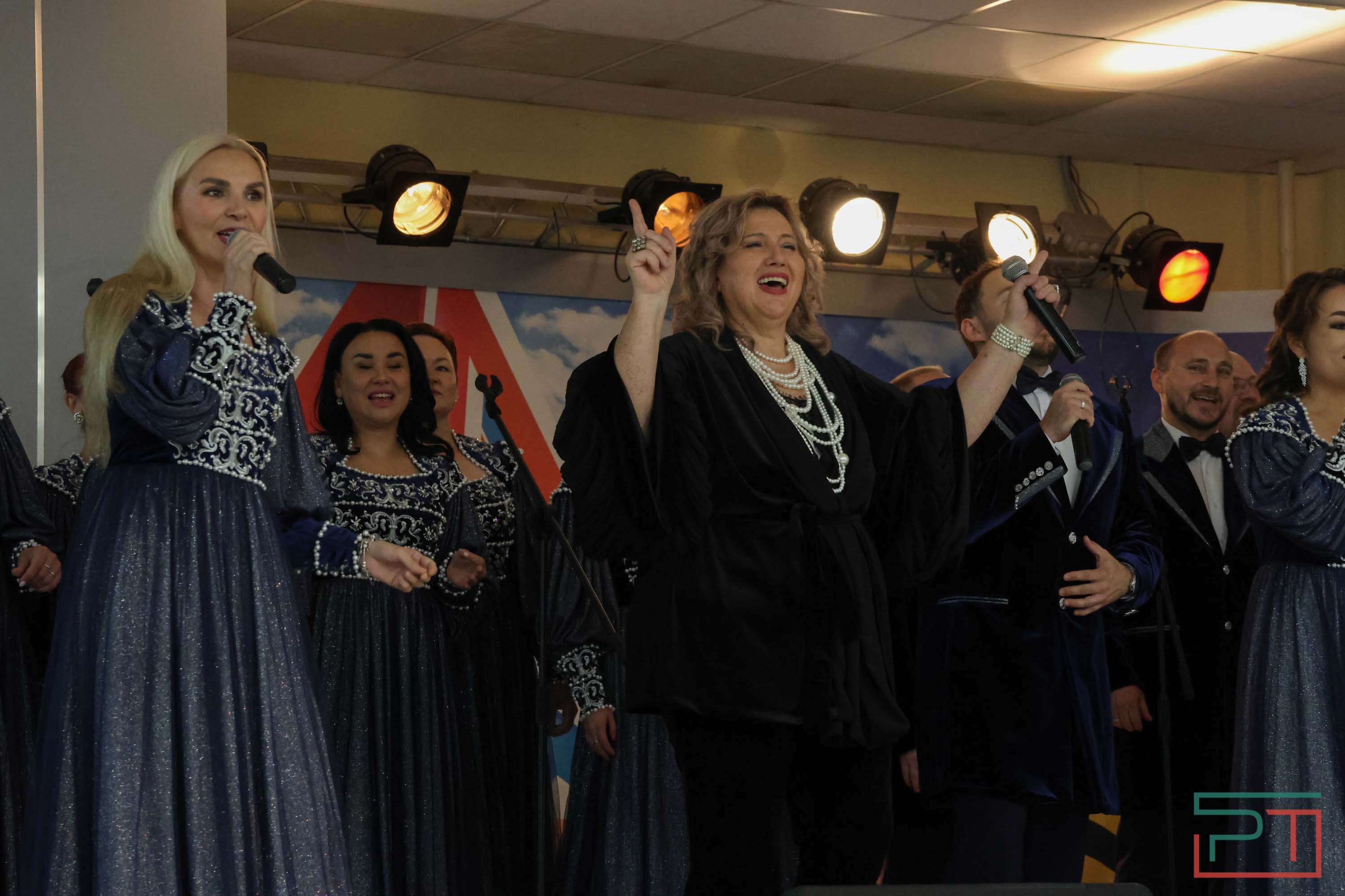 Концерт, посвященный отправке воинского эшелона