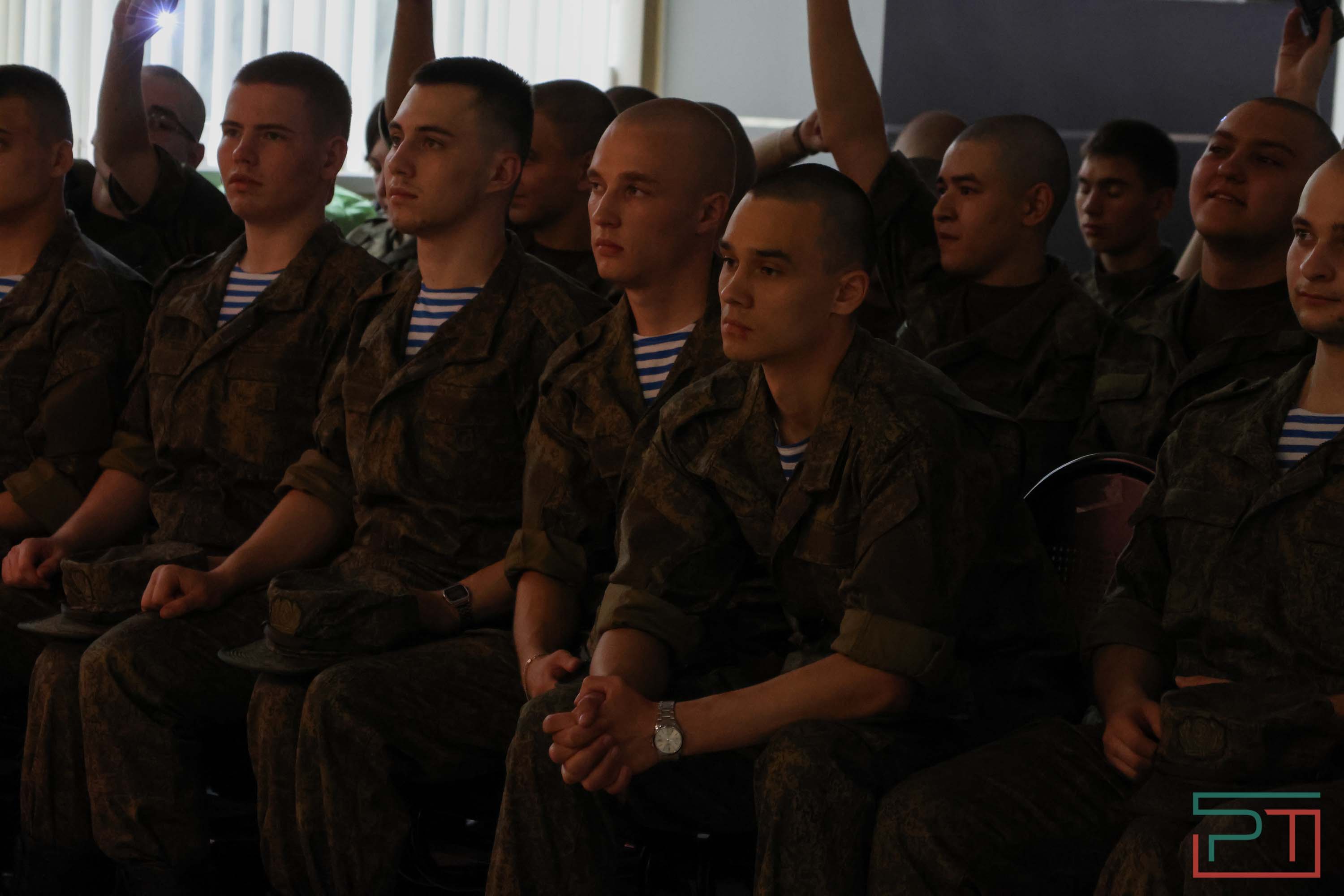 Концерт, посвященный отправке воинского эшелона