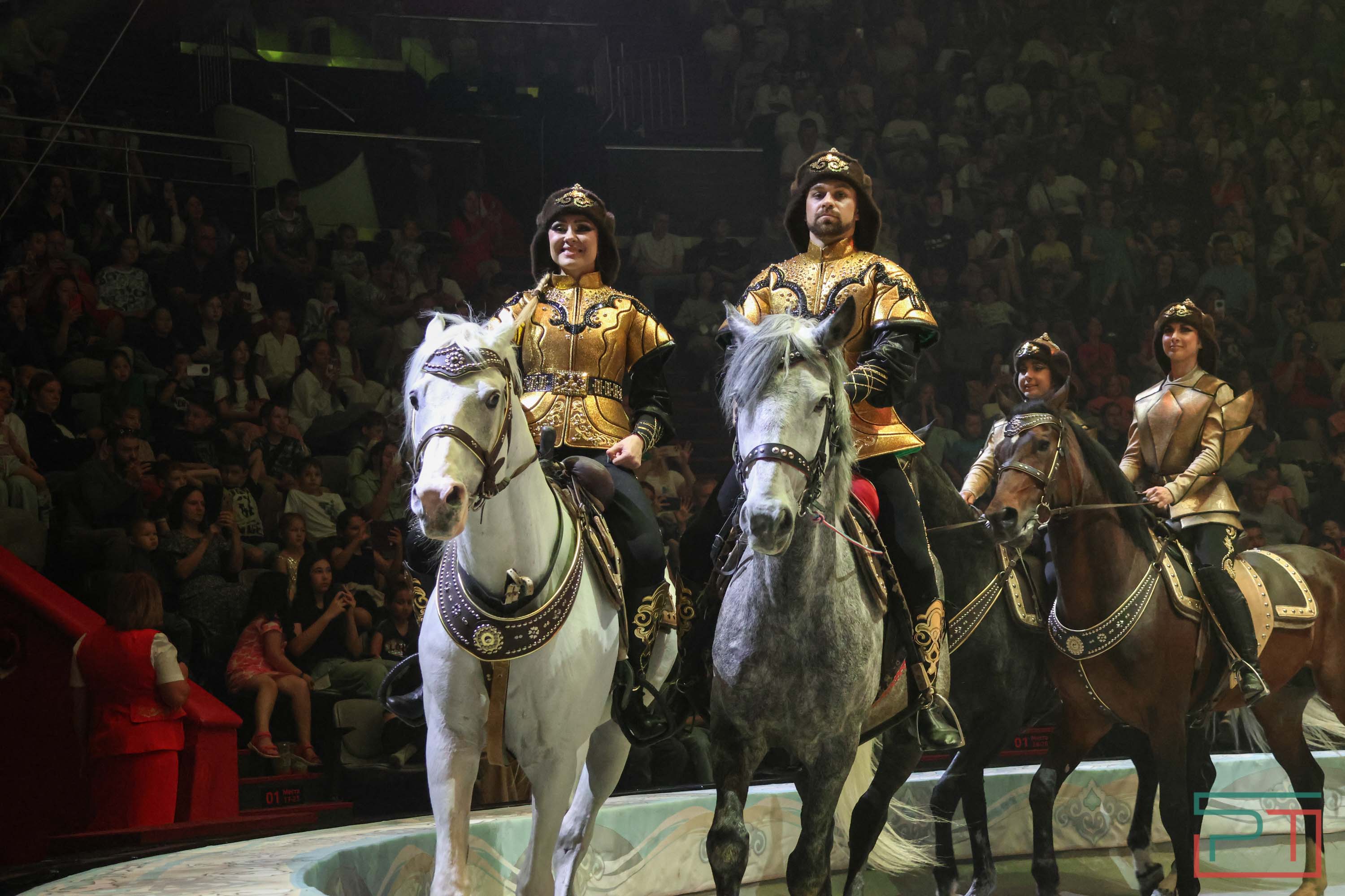 Премьера спектакля «Мирас»