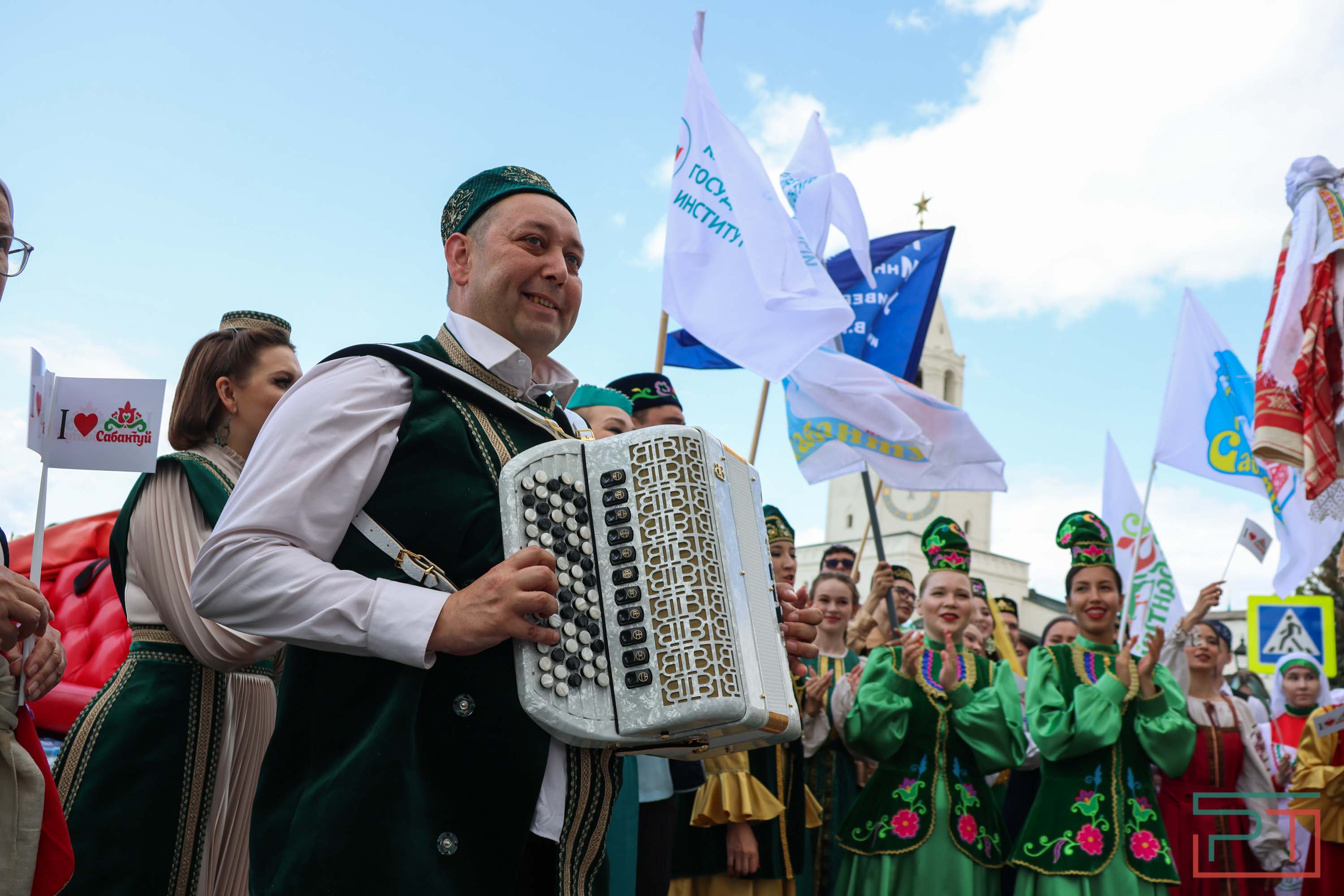 Сбор подарков на Сабантуй