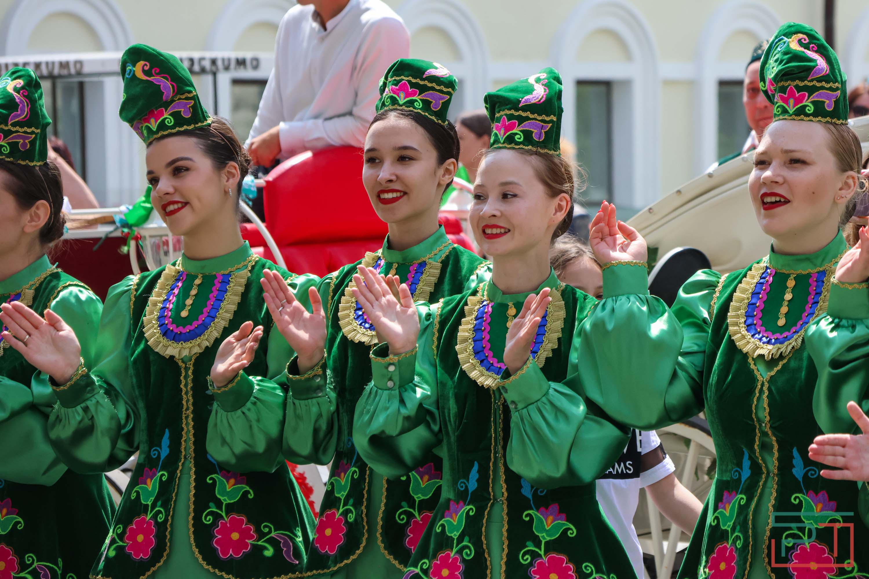 Сбор подарков на Сабантуй