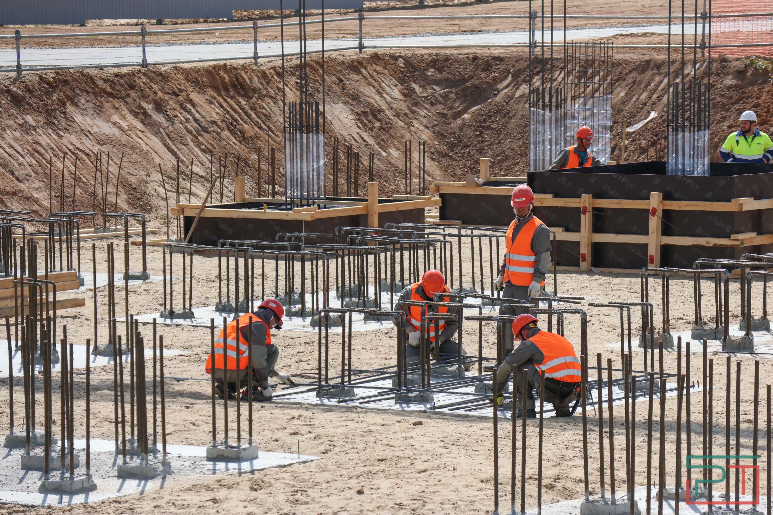 Минниханов запустил строительство фабрики катализаторов в Казани