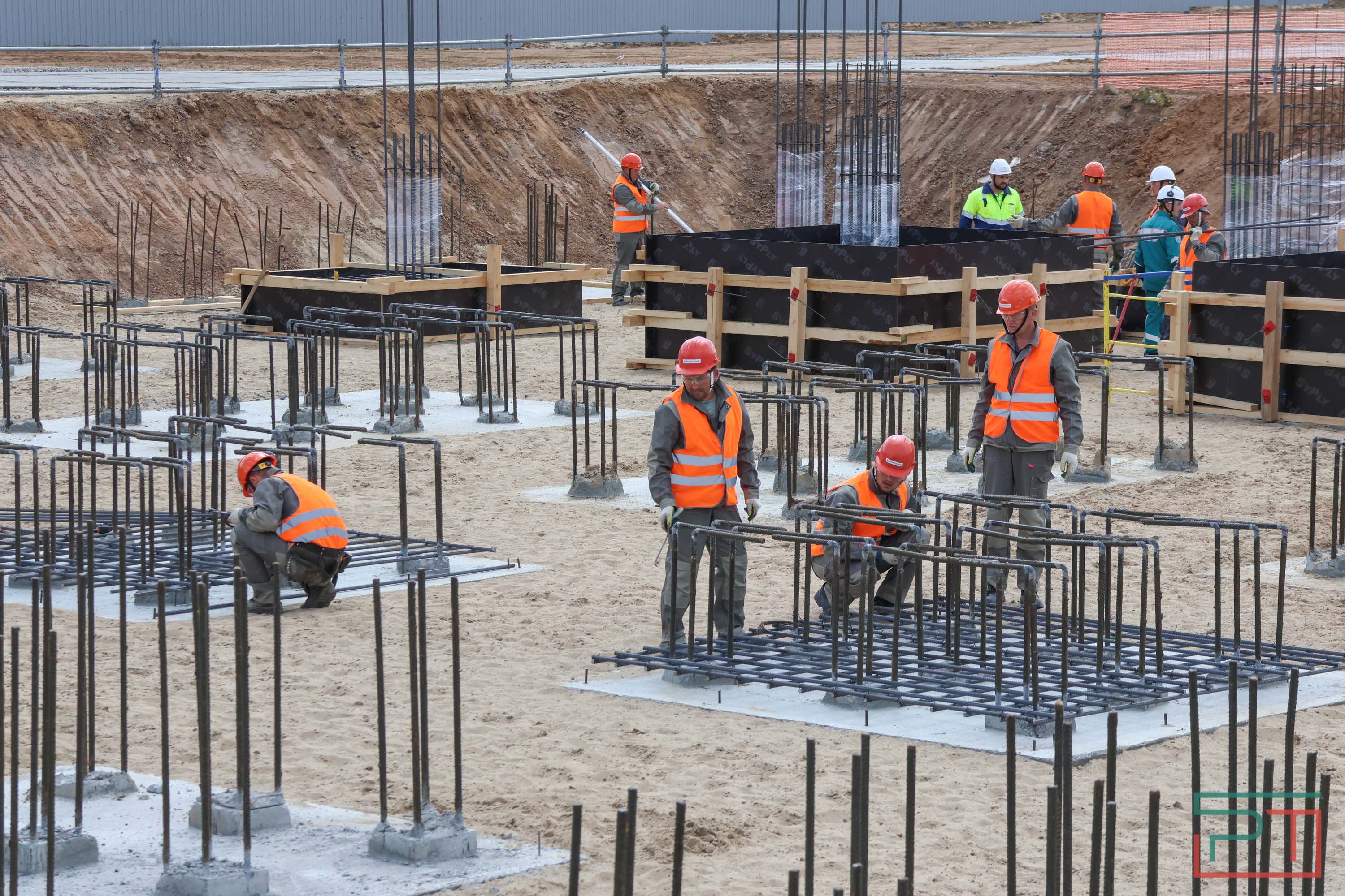 Минниханов запустил строительство фабрики катализаторов в Казани