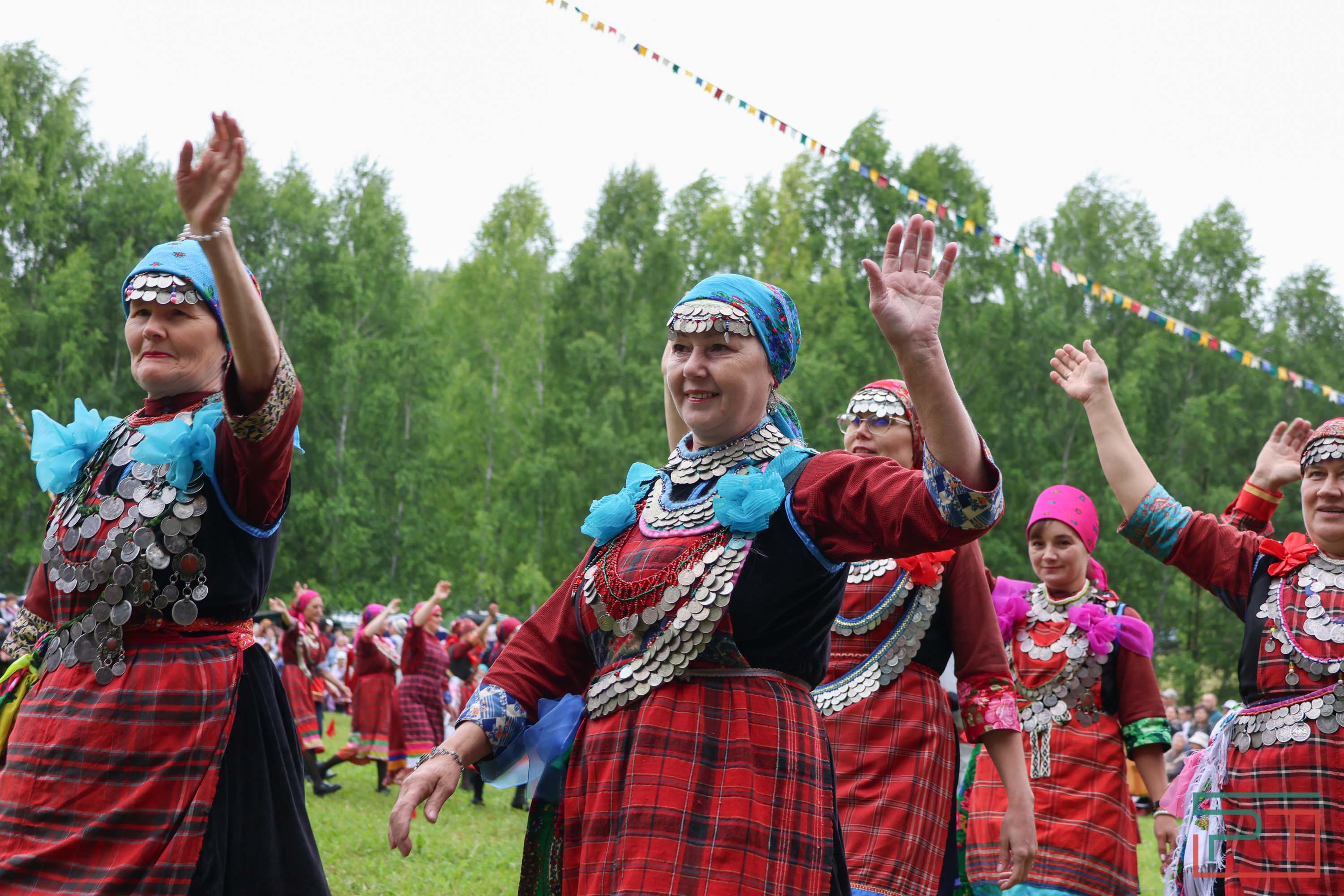 Удмуртский праздник «Гырон быдтон»
