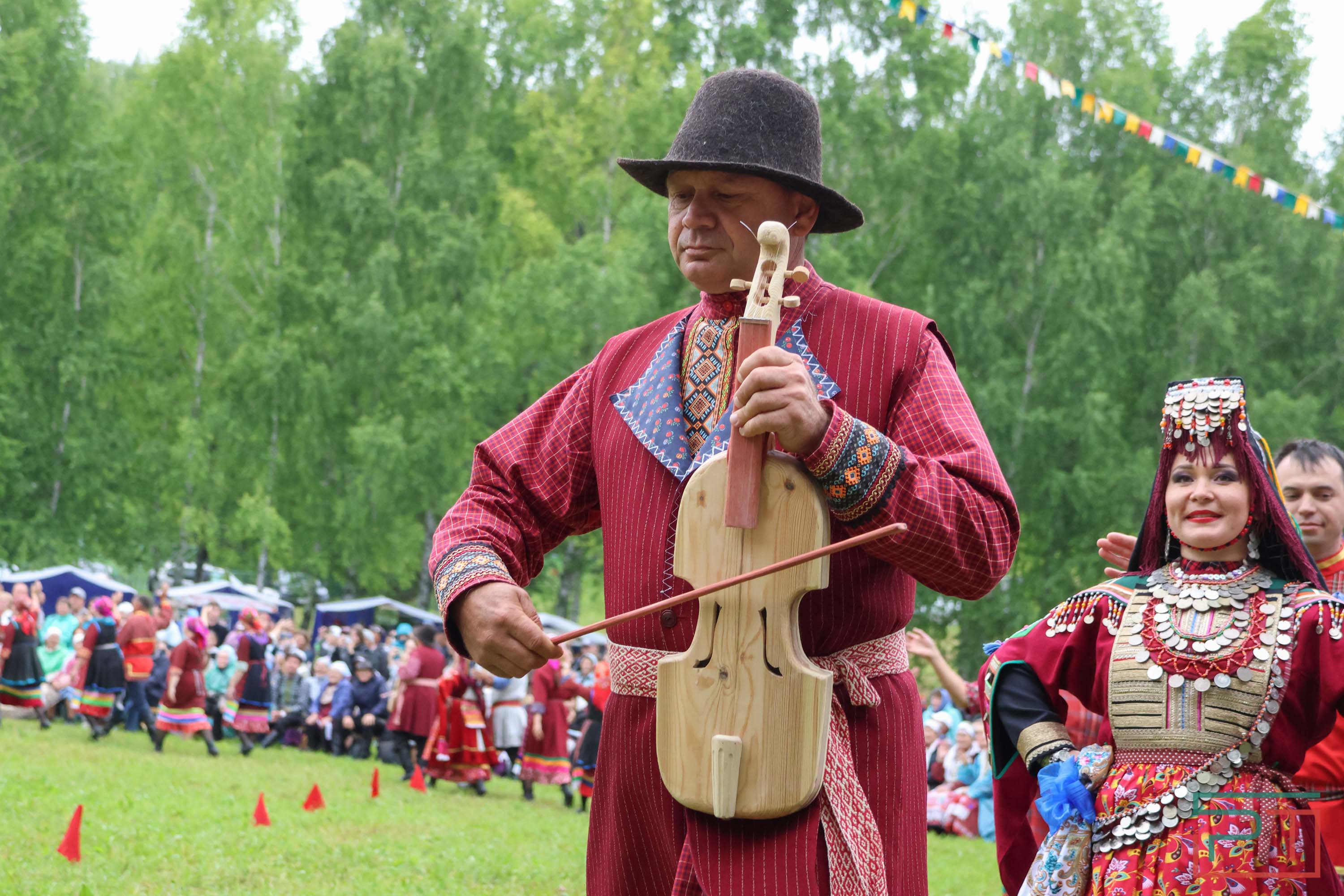 Удмуртский праздник «Гырон быдтон»