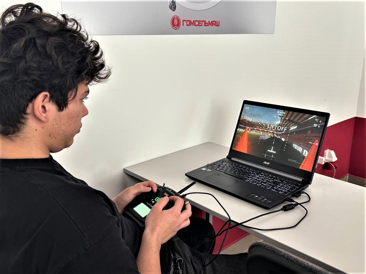 Трактористы учатся летать: в аграрном университете Казани начали готовить операторов БПЛА