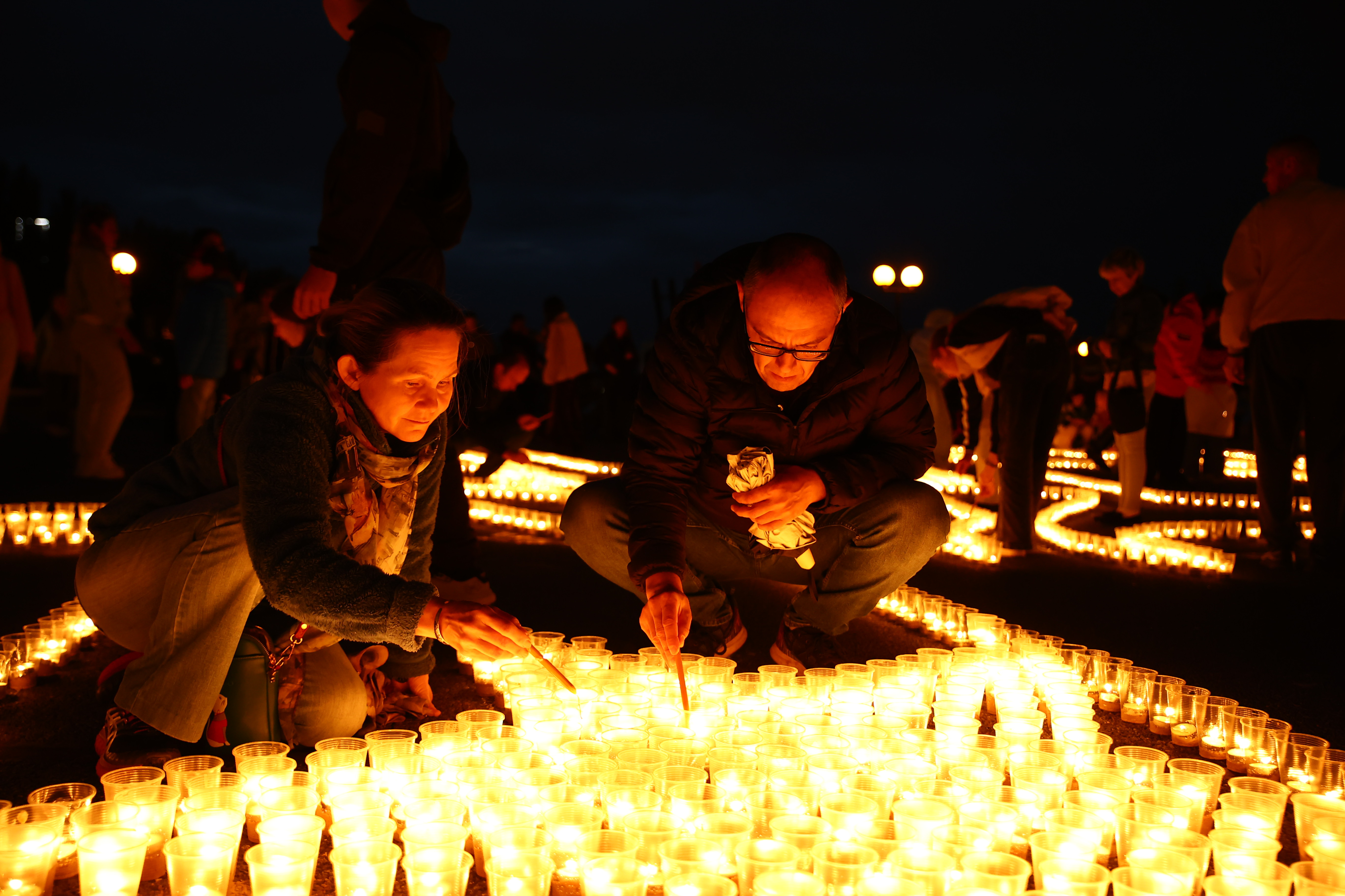 В Казани в преддверии Дня памяти и скорби выложили портрет Мусы Джалиля из 40 тыс. свечей