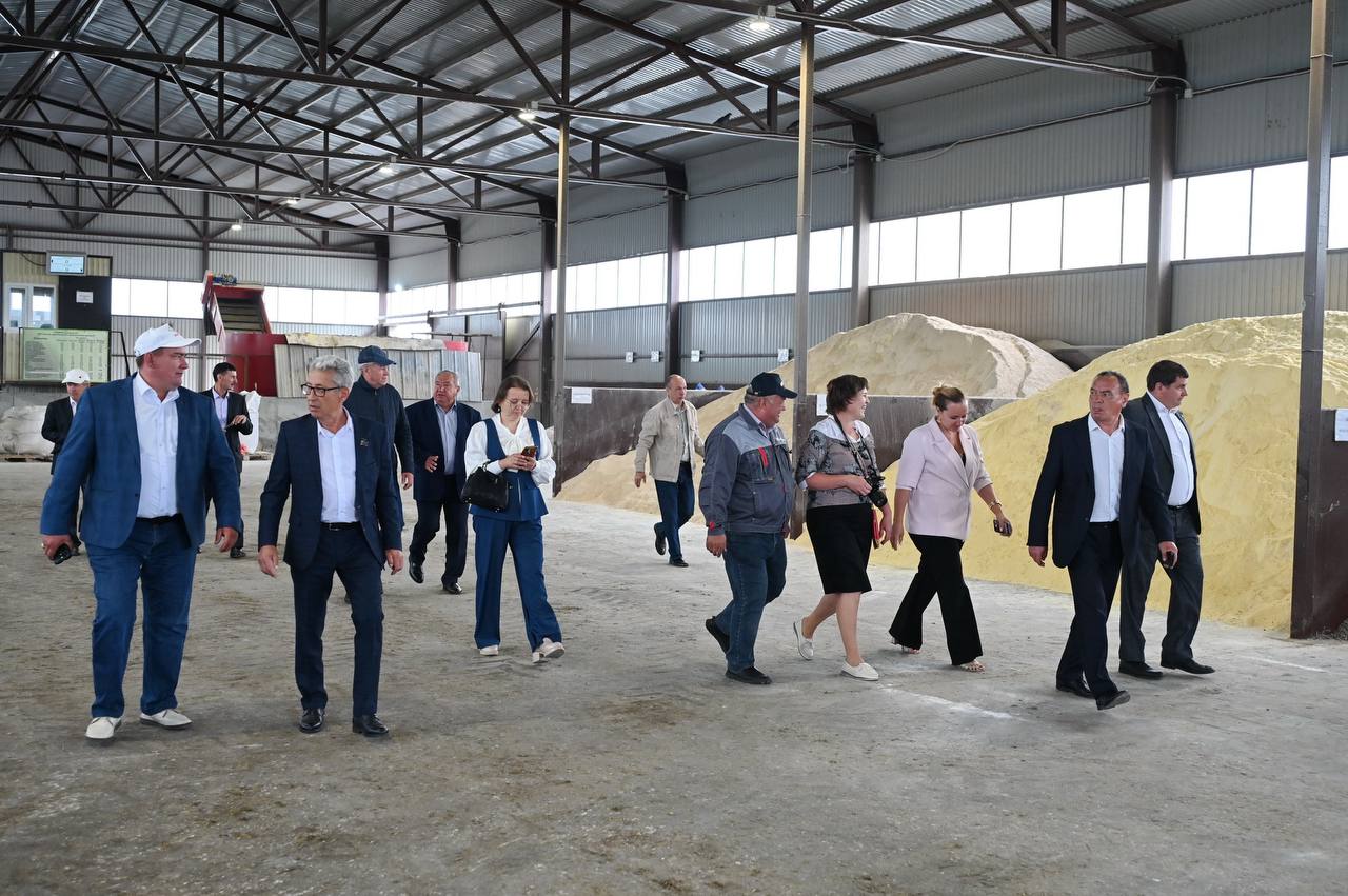 Мухаметшин призвал сельчан активнее участвовать в программах поддержки