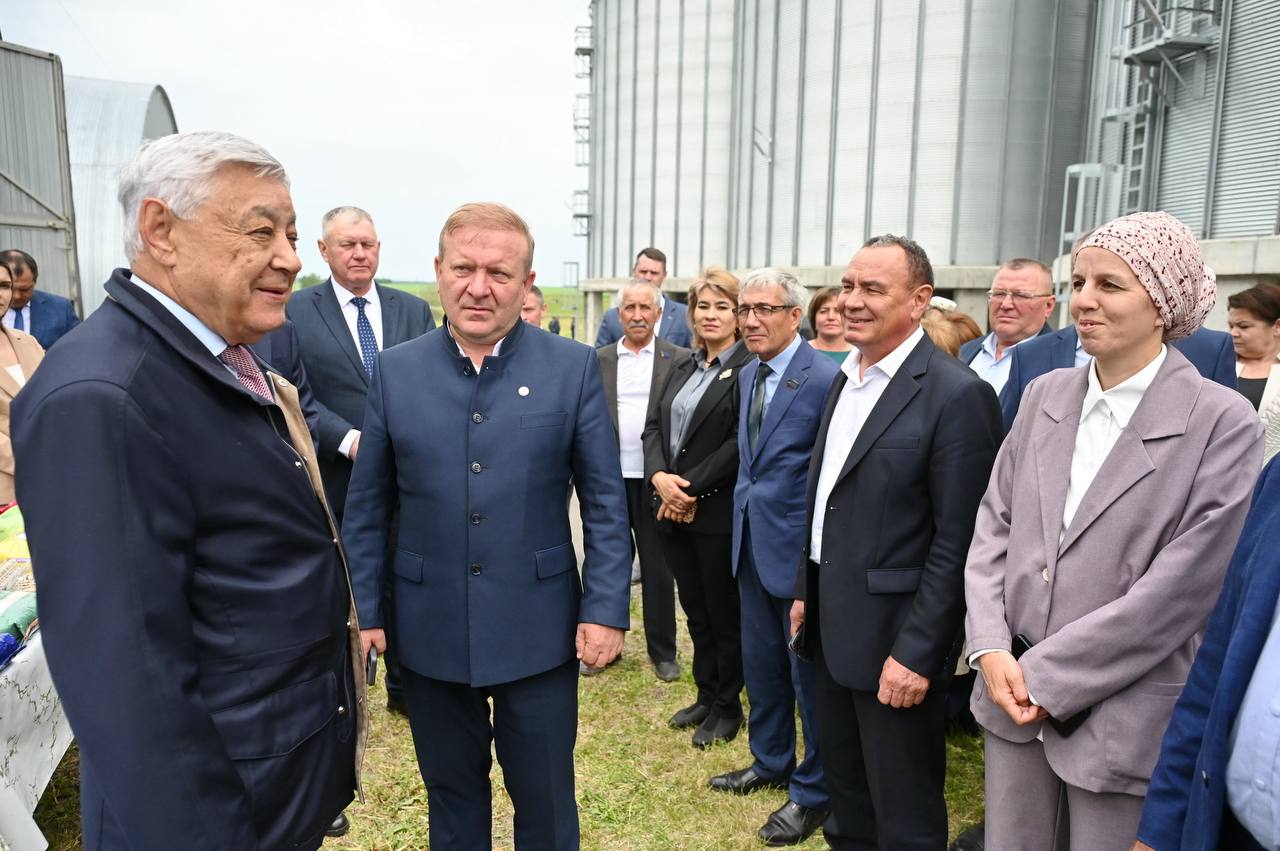 Мухаметшин призвал сельчан активнее участвовать в программах поддержки