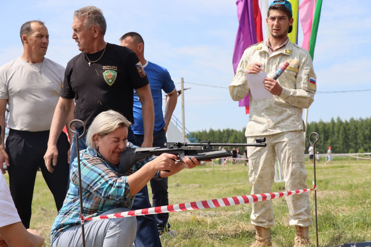 Выставку трофеев СВО представили гостям Сабантуя в Нурлате