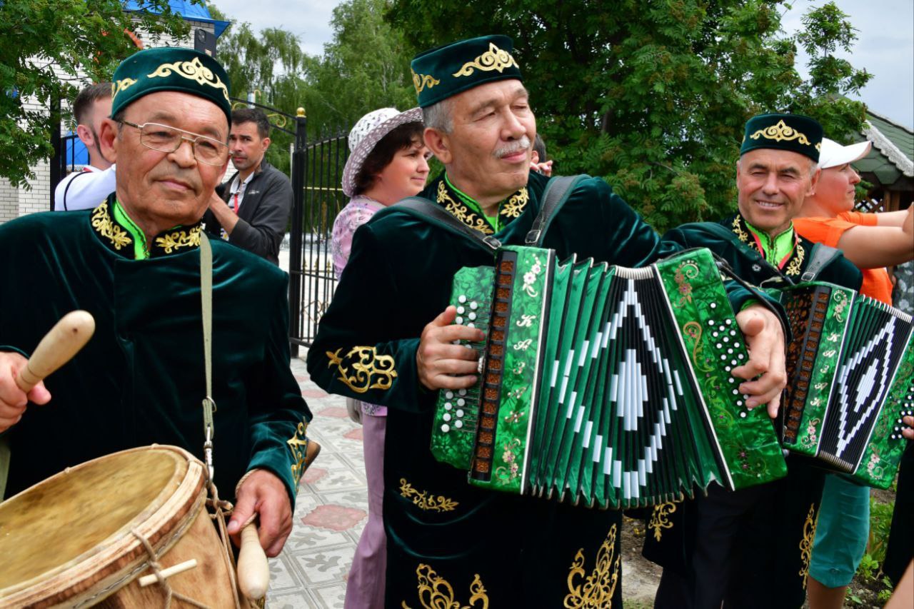 Минниханов о «Валда Шинясь»: Один из самых ярких и самобытных праздников Татарстана