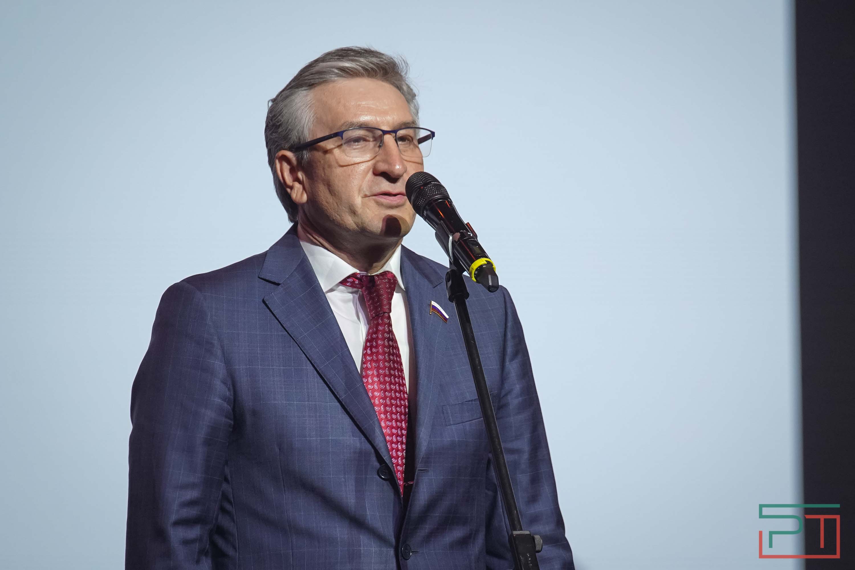 «Считаю себя очень счастливым человеком»: врачом года в Татарстане стала педиатр