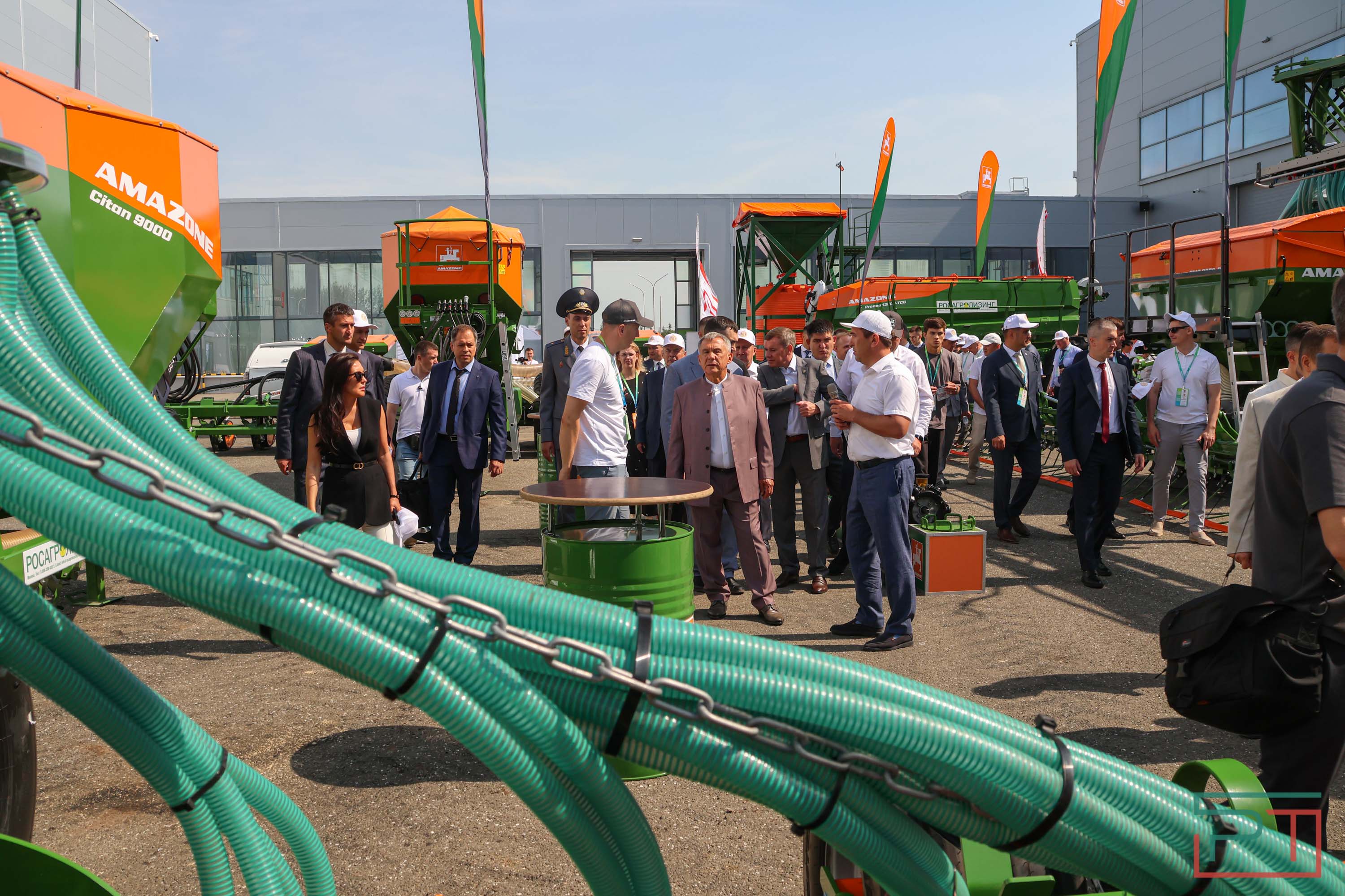 «Агроволга-2025» в Казани: и машины подарили, и интернет в селах запустили