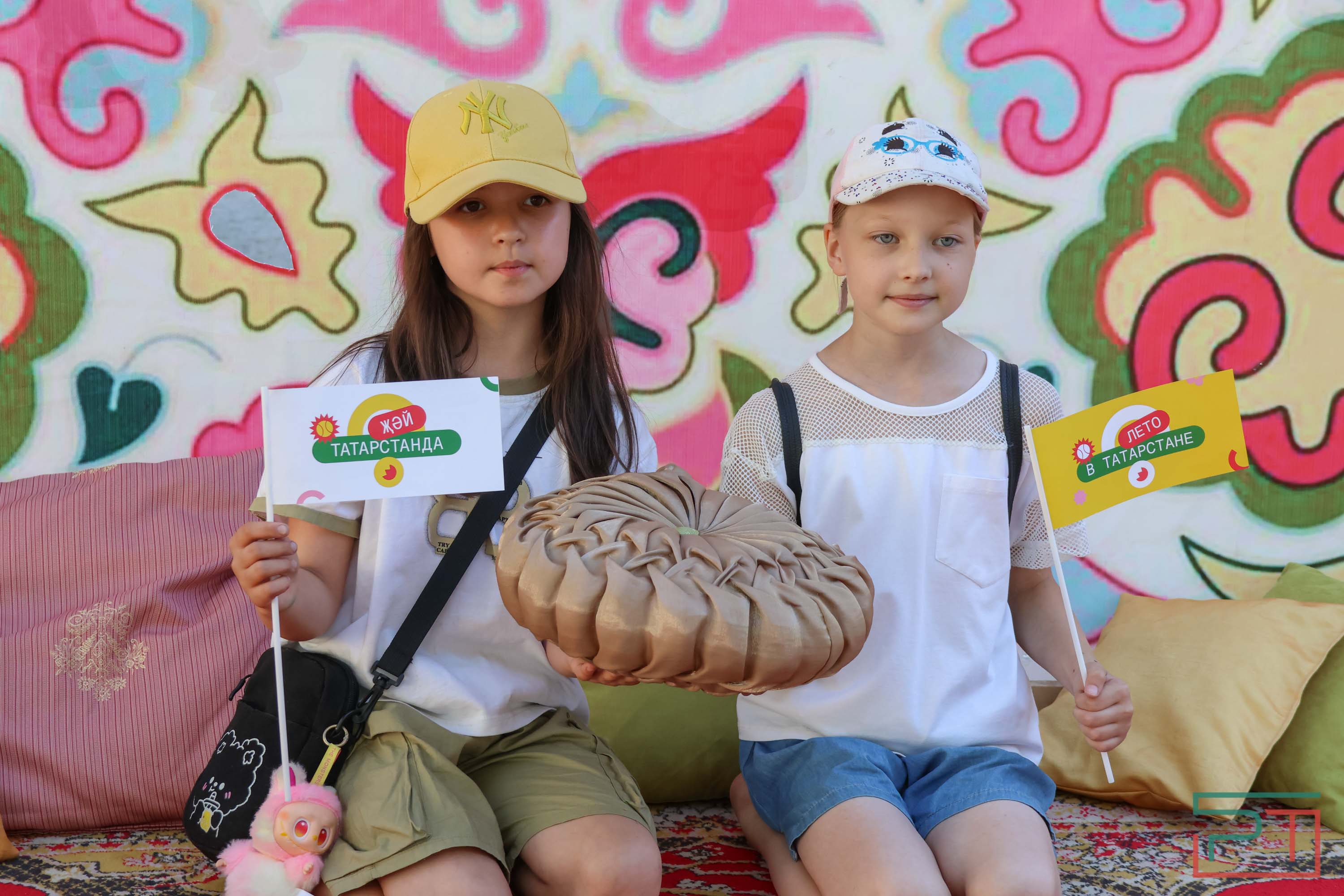 Рустам Минниханов принял участие в празднике двора в Набережных Челнах