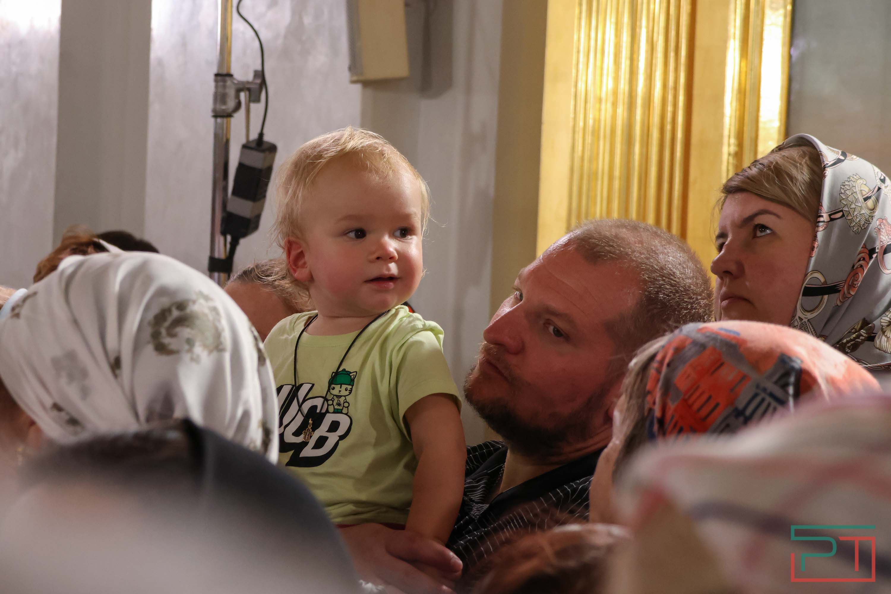 Патриарх Кирилл возглавил службу в Казанском соборе