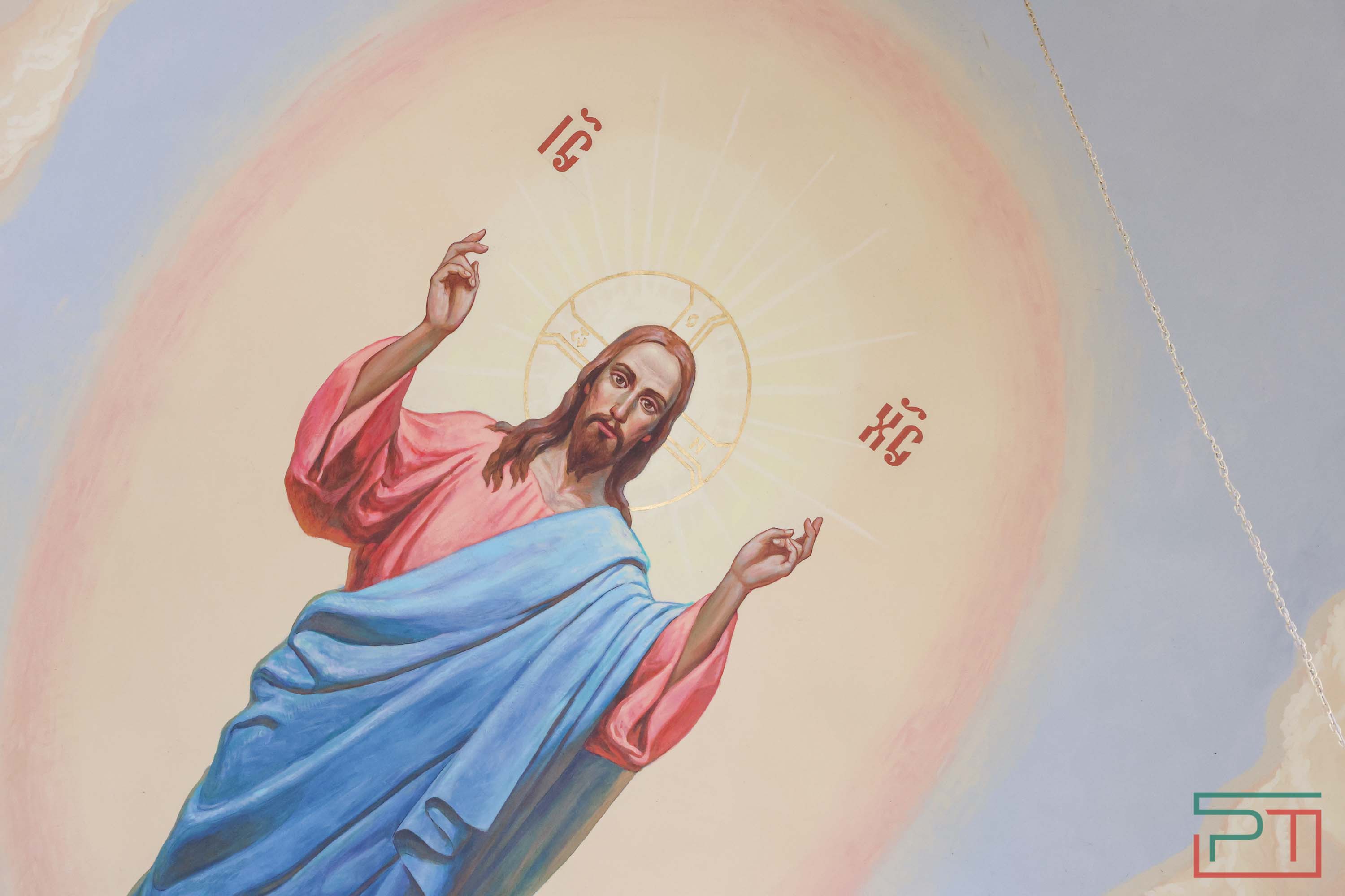 Первое богослужение в храме-памятнике