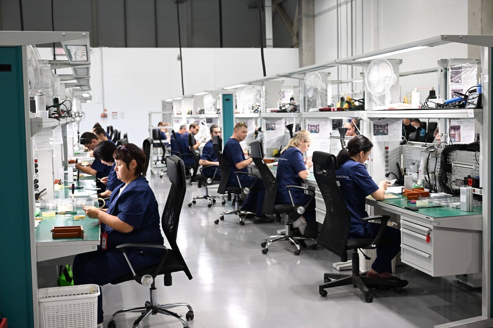 Минниханов открыл завод литий-ионных аккумуляторных батарей в Лаишевском районе