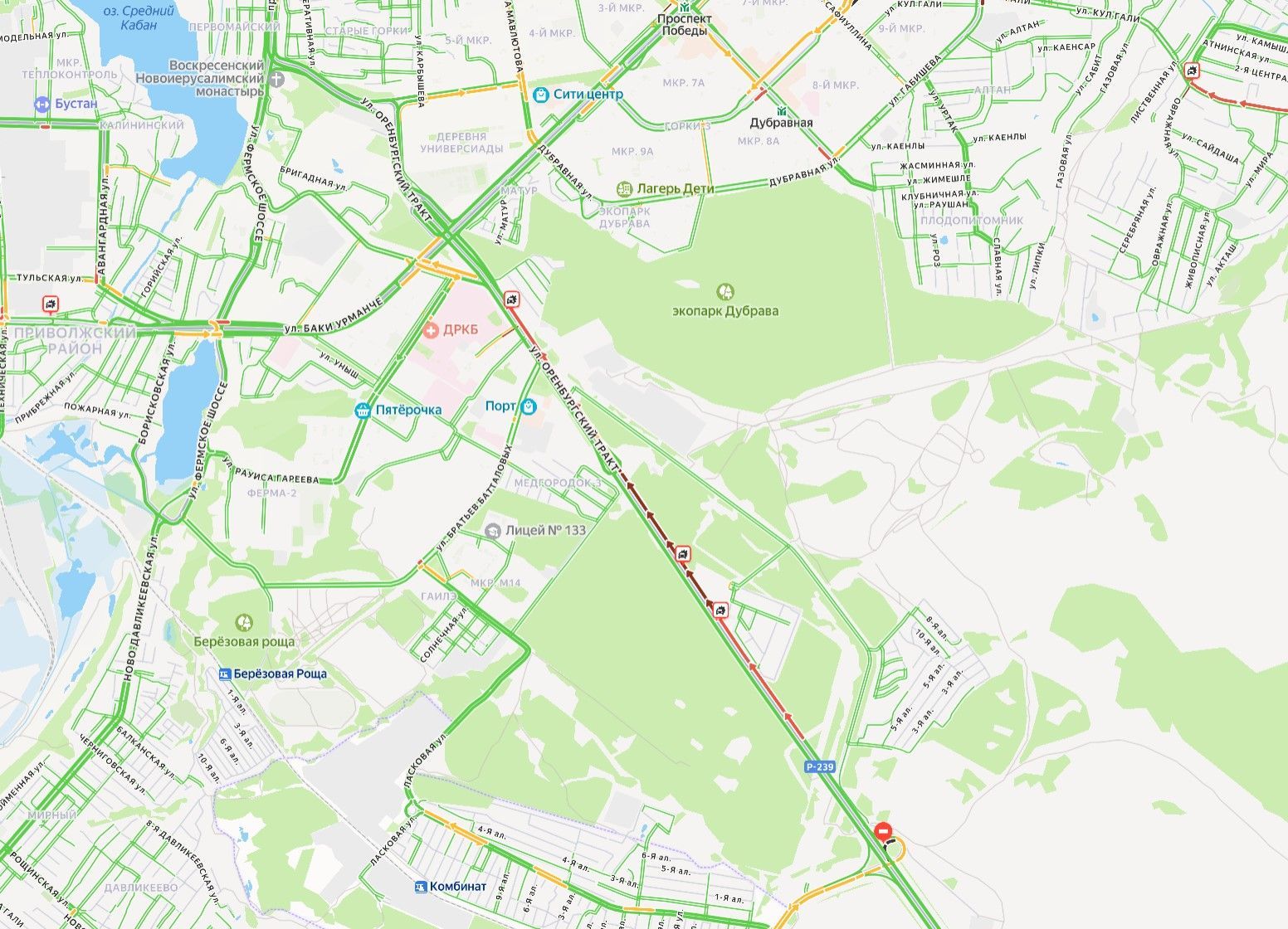 Три аварии парализовали движение по Оренбургскому тракту в сторону Казани