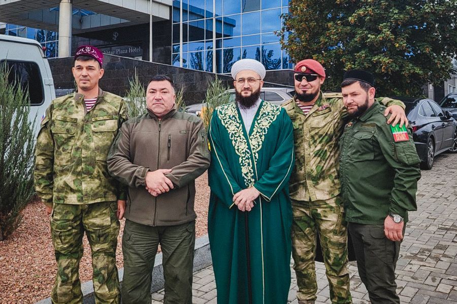 Делегации ДУМ Татарстана доставили два гуманитарных груза бойцам СВО