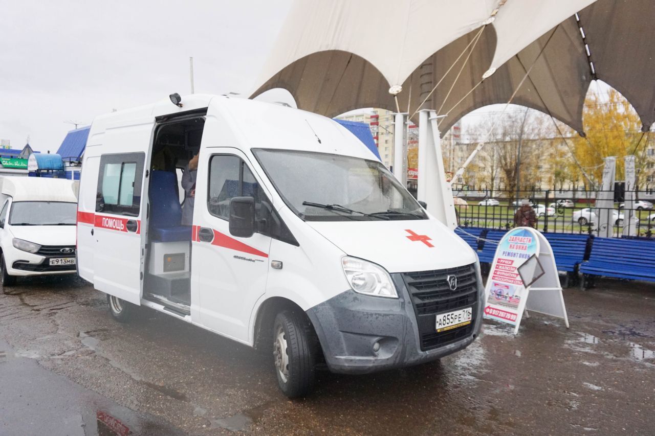 Жители Нижнекамска могут привиться от гриппа в мобильных пунктах вакцинации