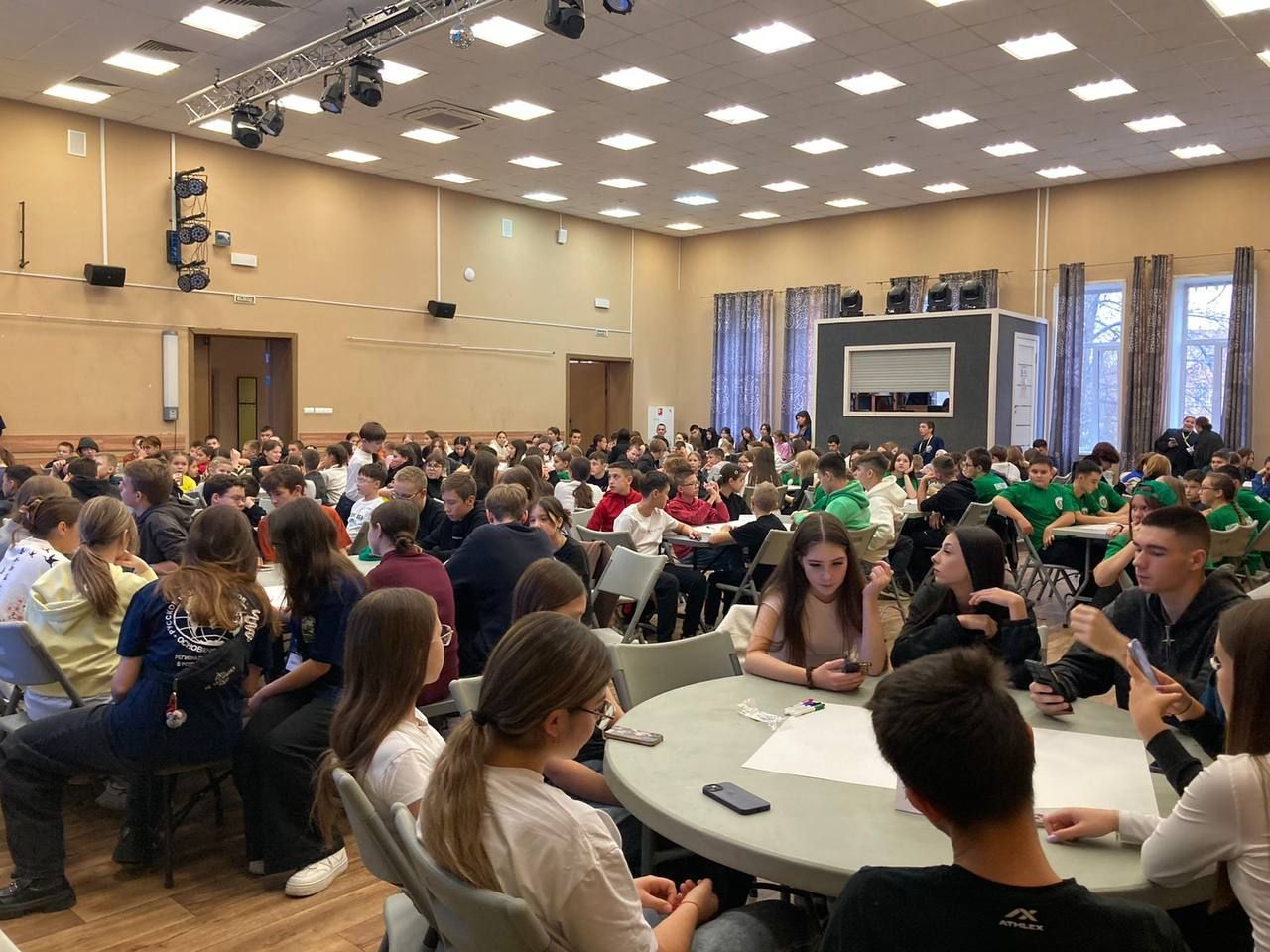 250 защитников природы собрал слет юных натуралистов в Казани