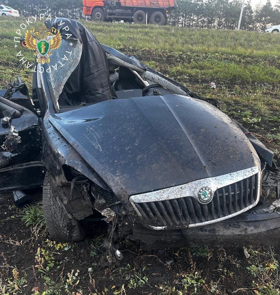 Автомобиль вылетел в кювет в Мензелинском районе Татарстана - три человека погибли