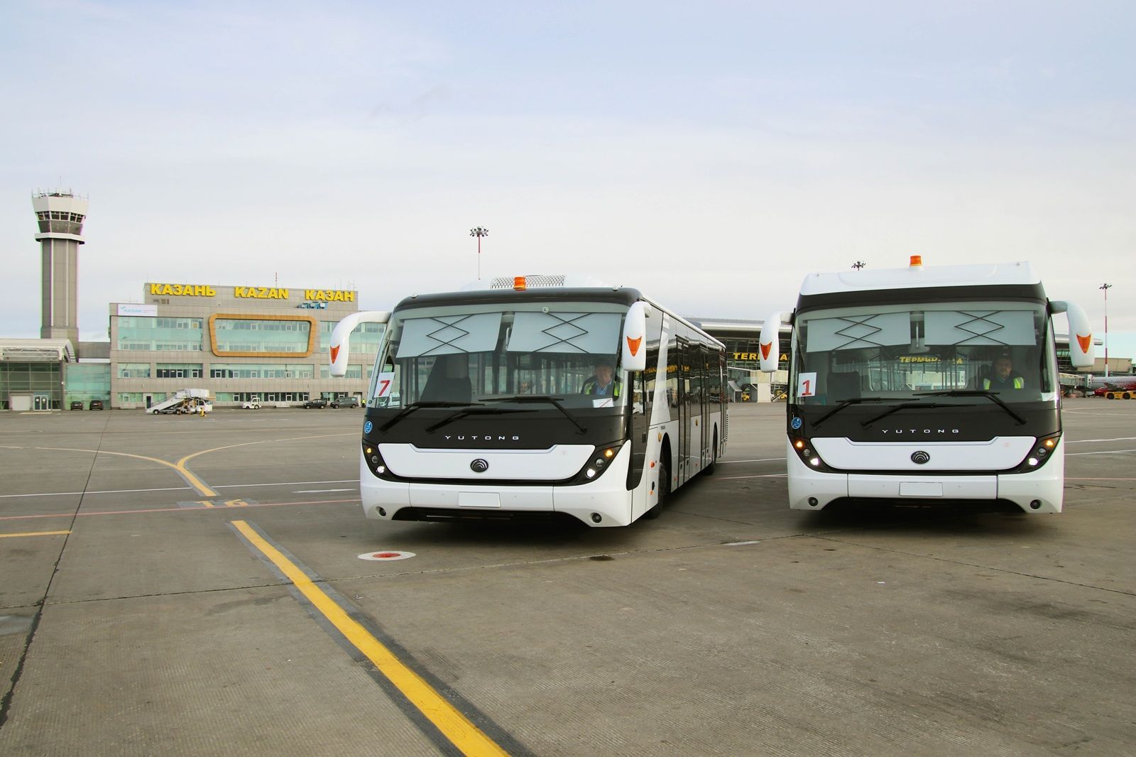 Аэропорт Казани первым в России установил автоматические системы пожаротушения на технику